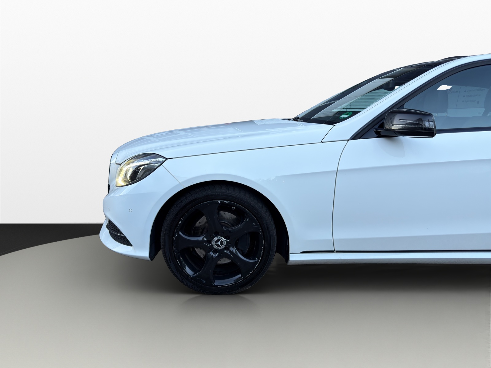 MERCEDES-BENZ E 250 BlueTEC Avantgarde 4Matic 7G-Tronic-image-19