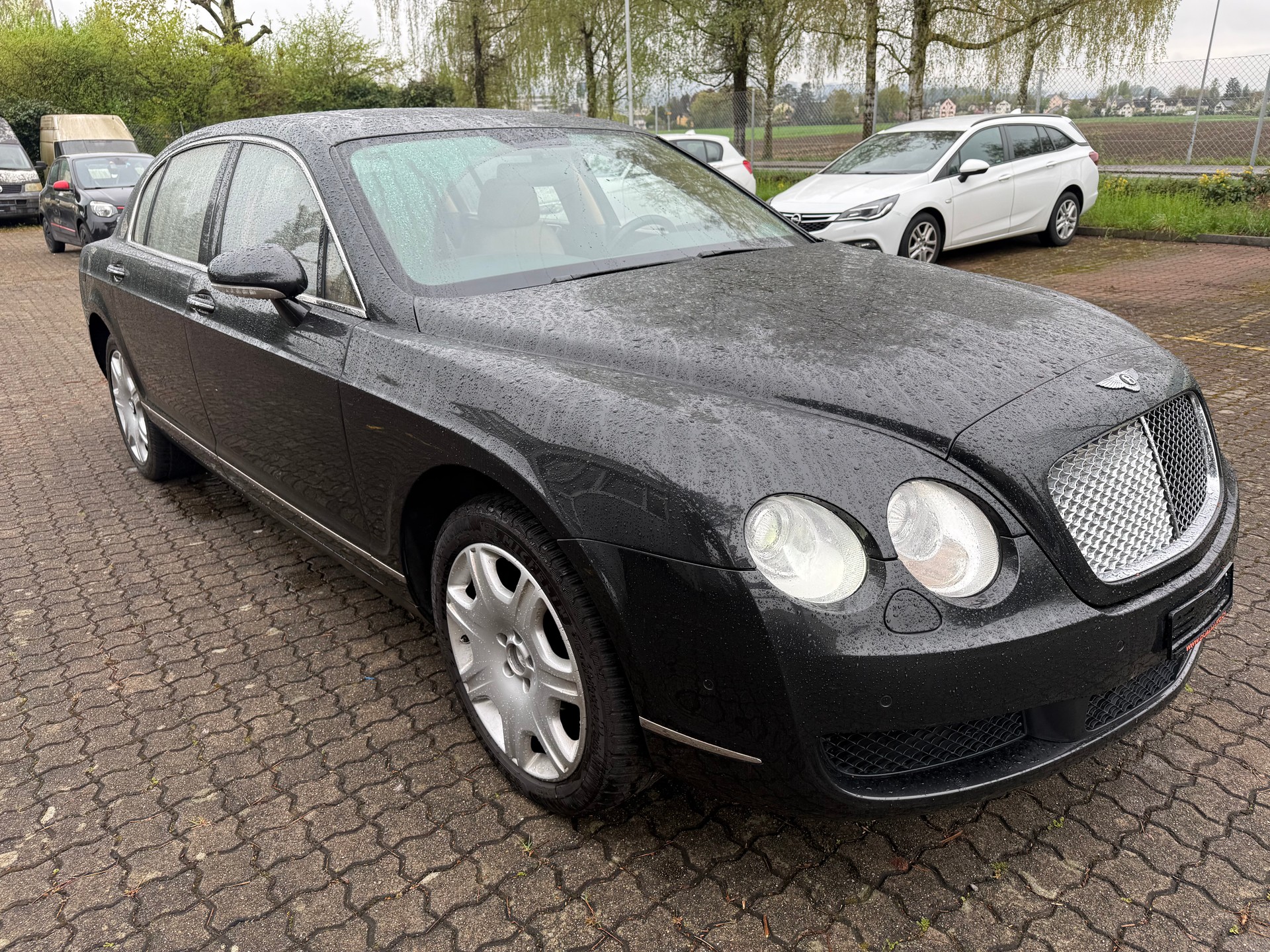 BENTLEY Continental Flying Spur 6.0-image-2