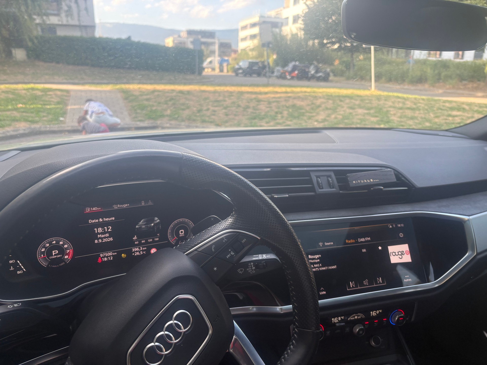 AUDI 2.0 45 TFSI S line quattro S-Tronic-image-5