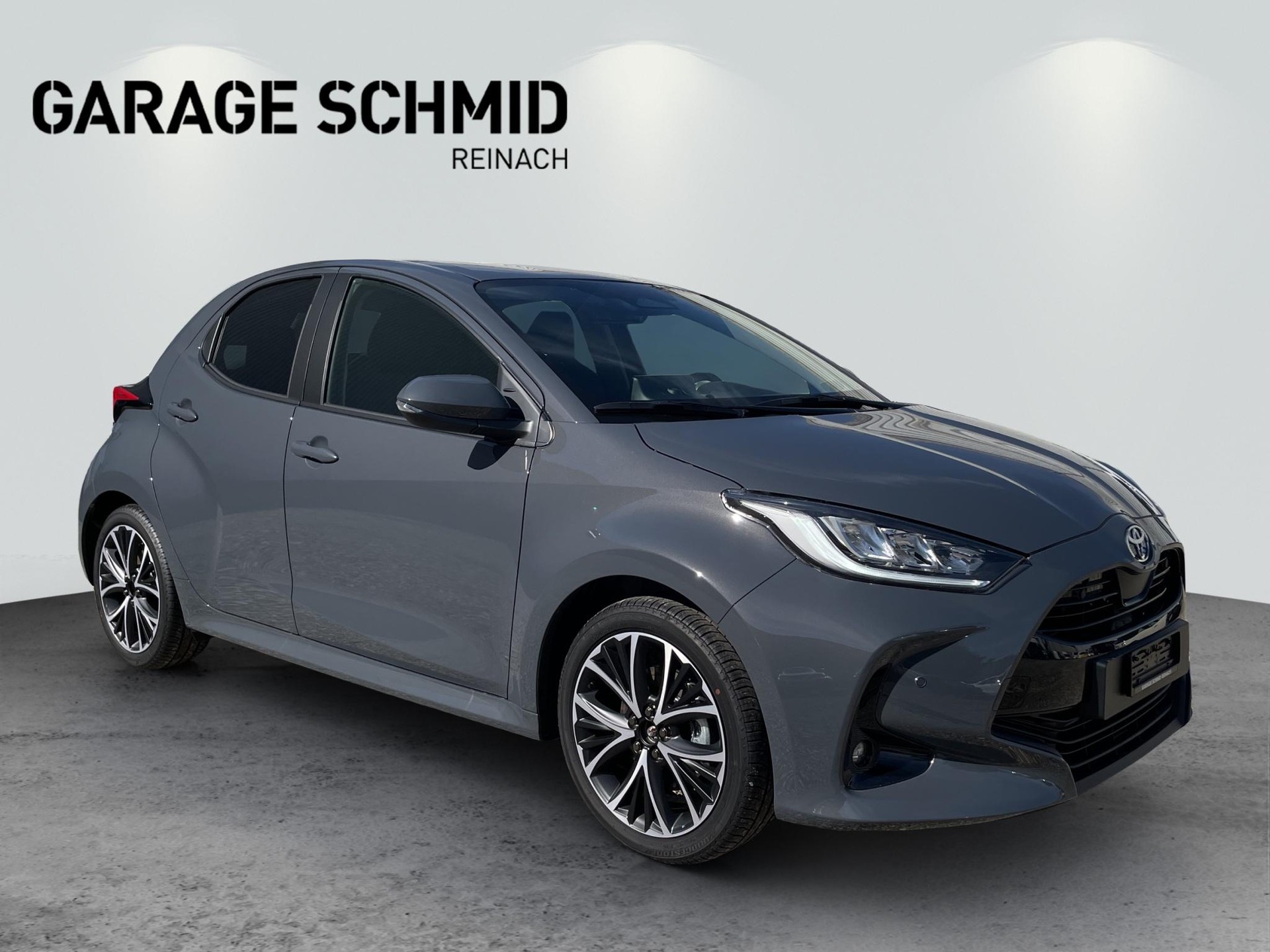 TOYOTA Yaris 1.5 VVT-i HSD Trend-image-8