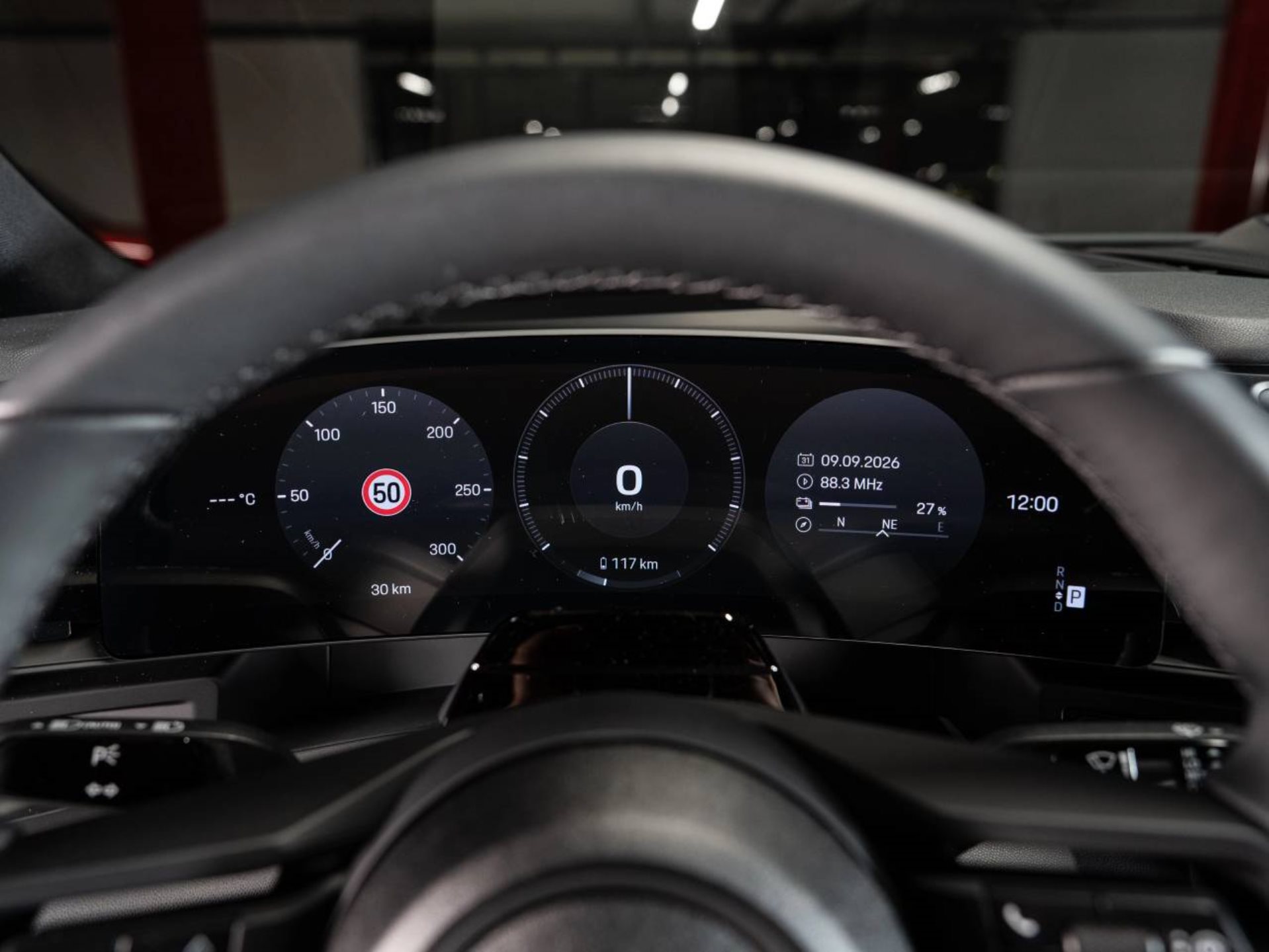 PORSCHE Cayenne Coupé Electric-image-10