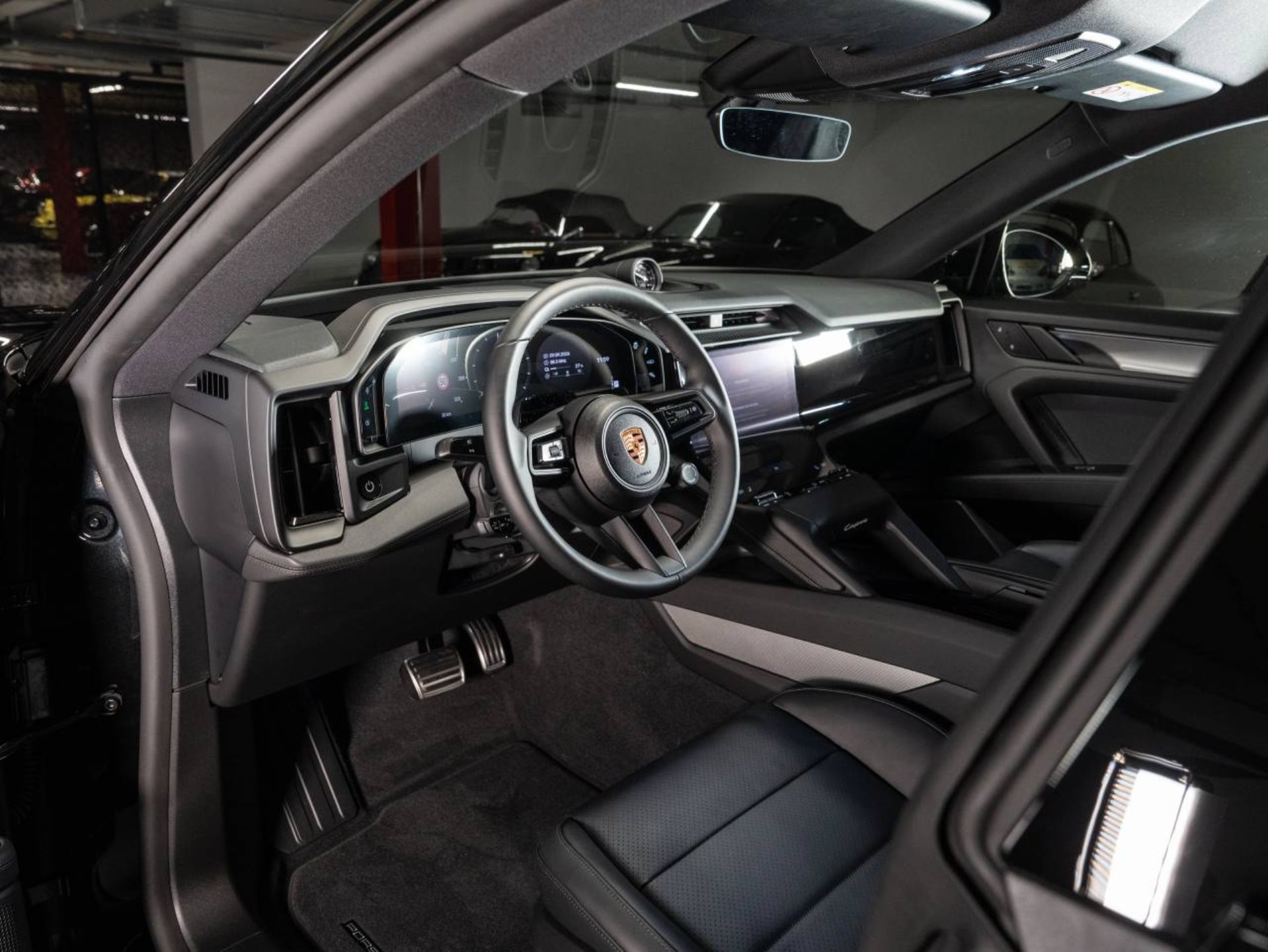 PORSCHE Cayenne Coupé Electric-image-3