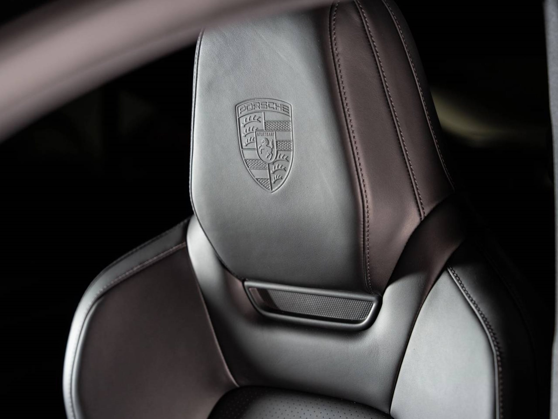 PORSCHE Cayenne Coupé Electric-image-14