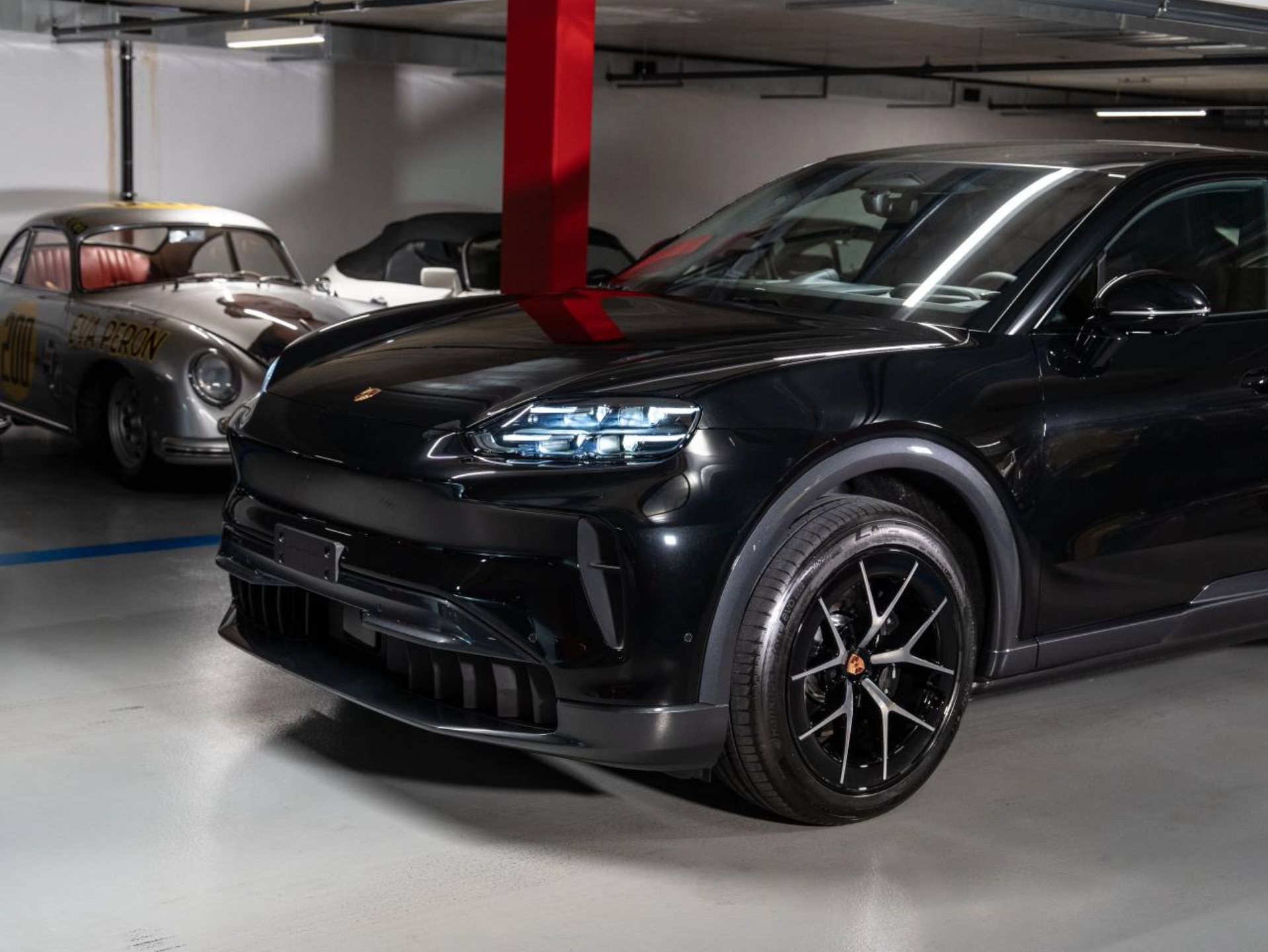 PORSCHE Cayenne Coupé Electric-image-19