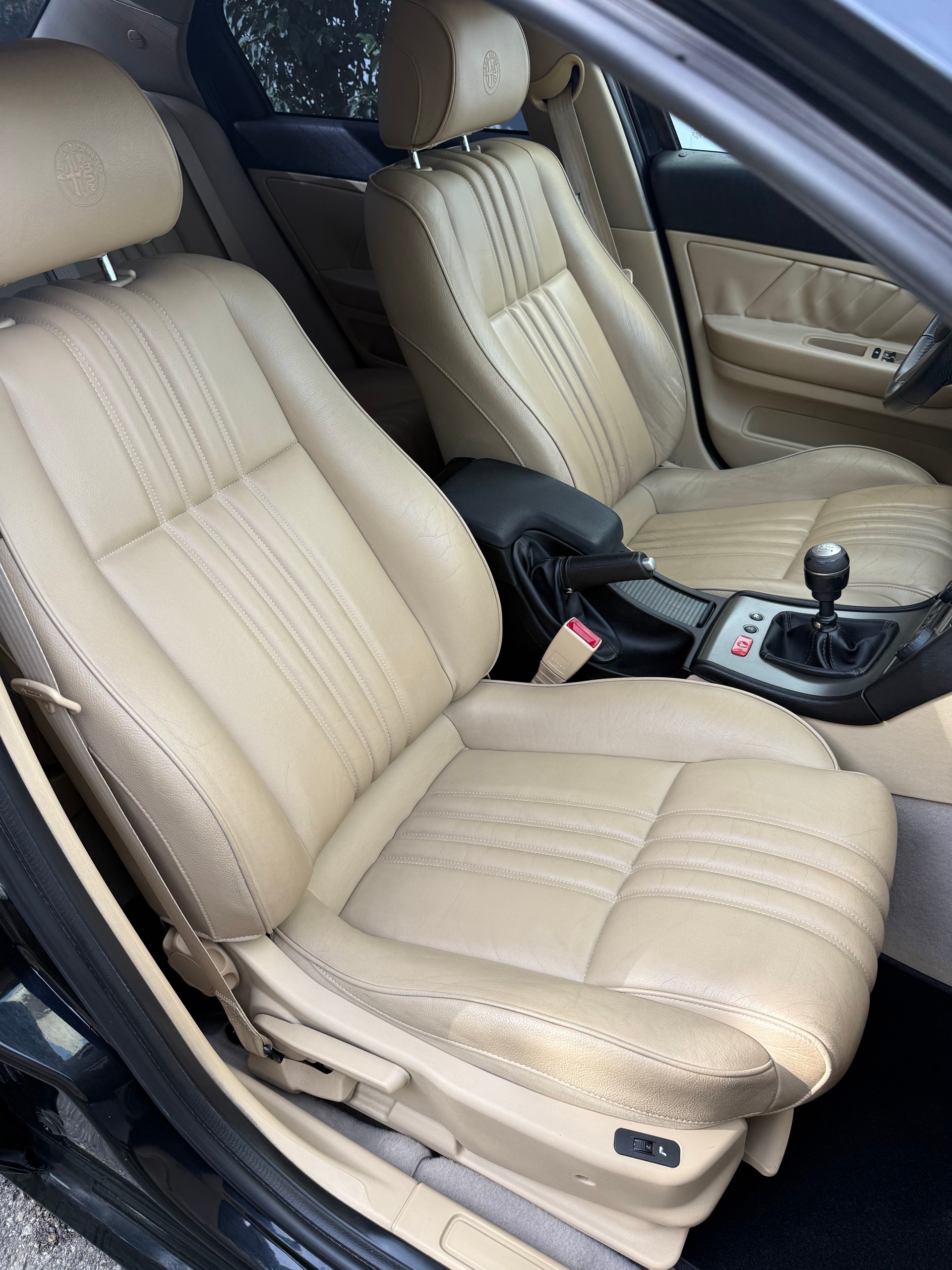 ALFA ROMEO 159 1.8 TBi-image-10