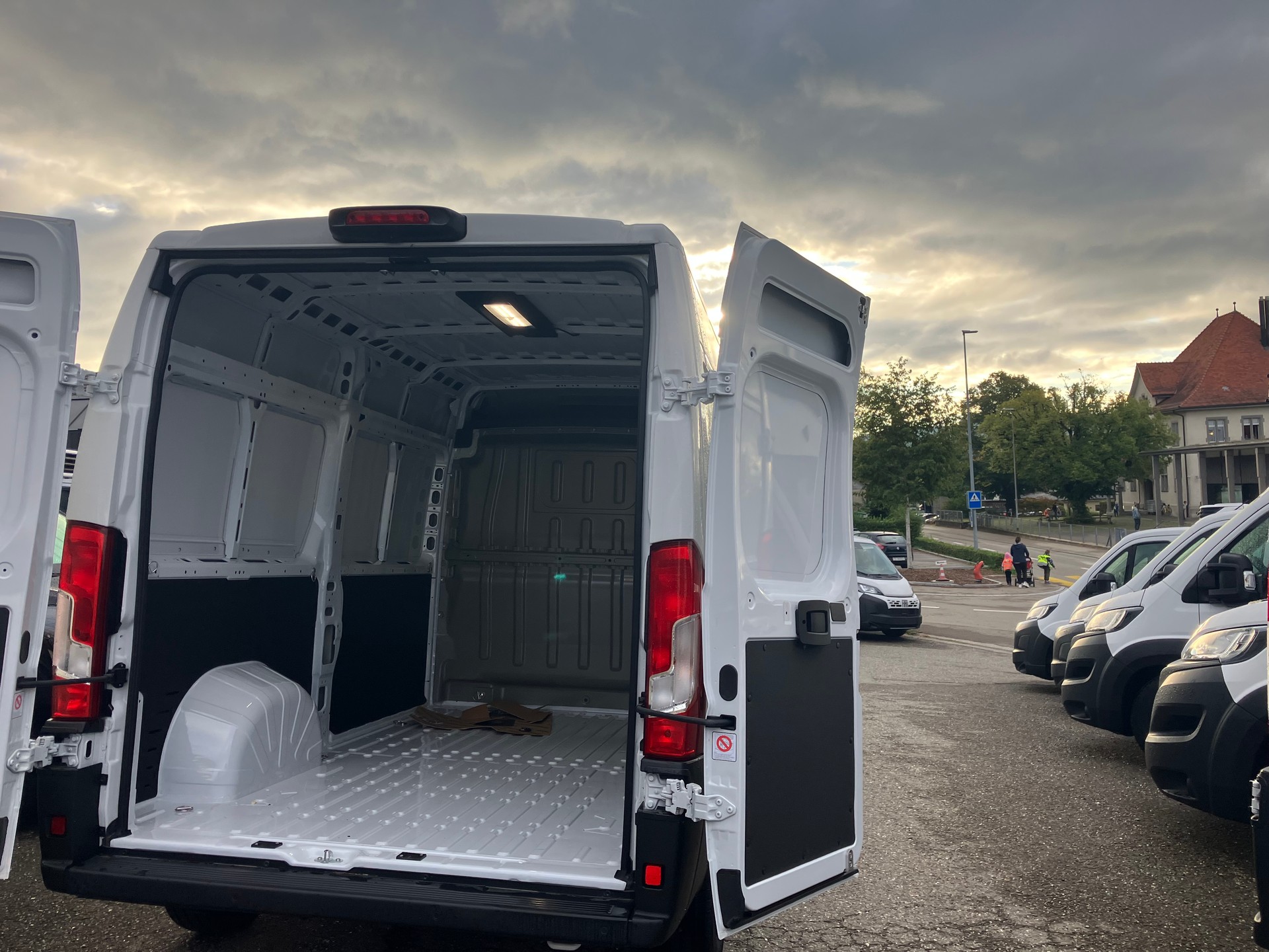 OPEL Movano 2.2 d 3,3t L2H2-image-4