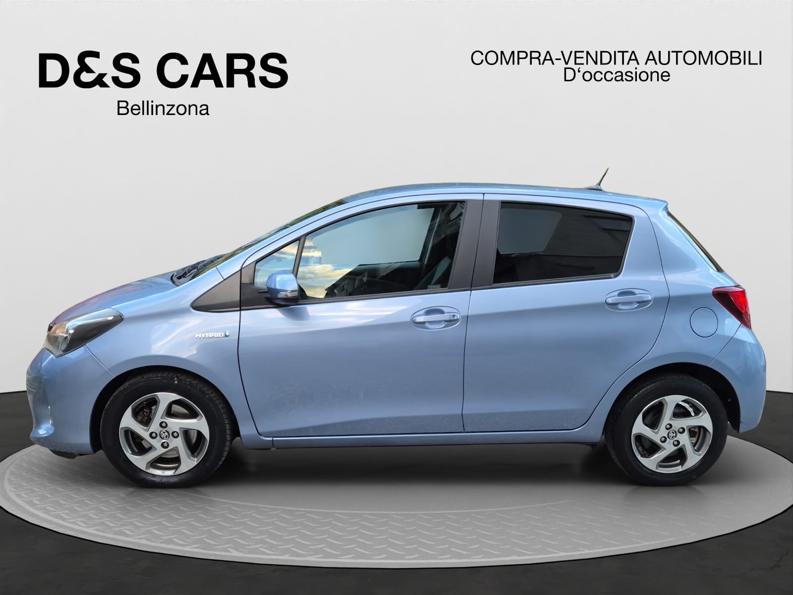 TOYOTA Yaris 1.5 VVT-i Hybrid Luna e-CVT-image-2