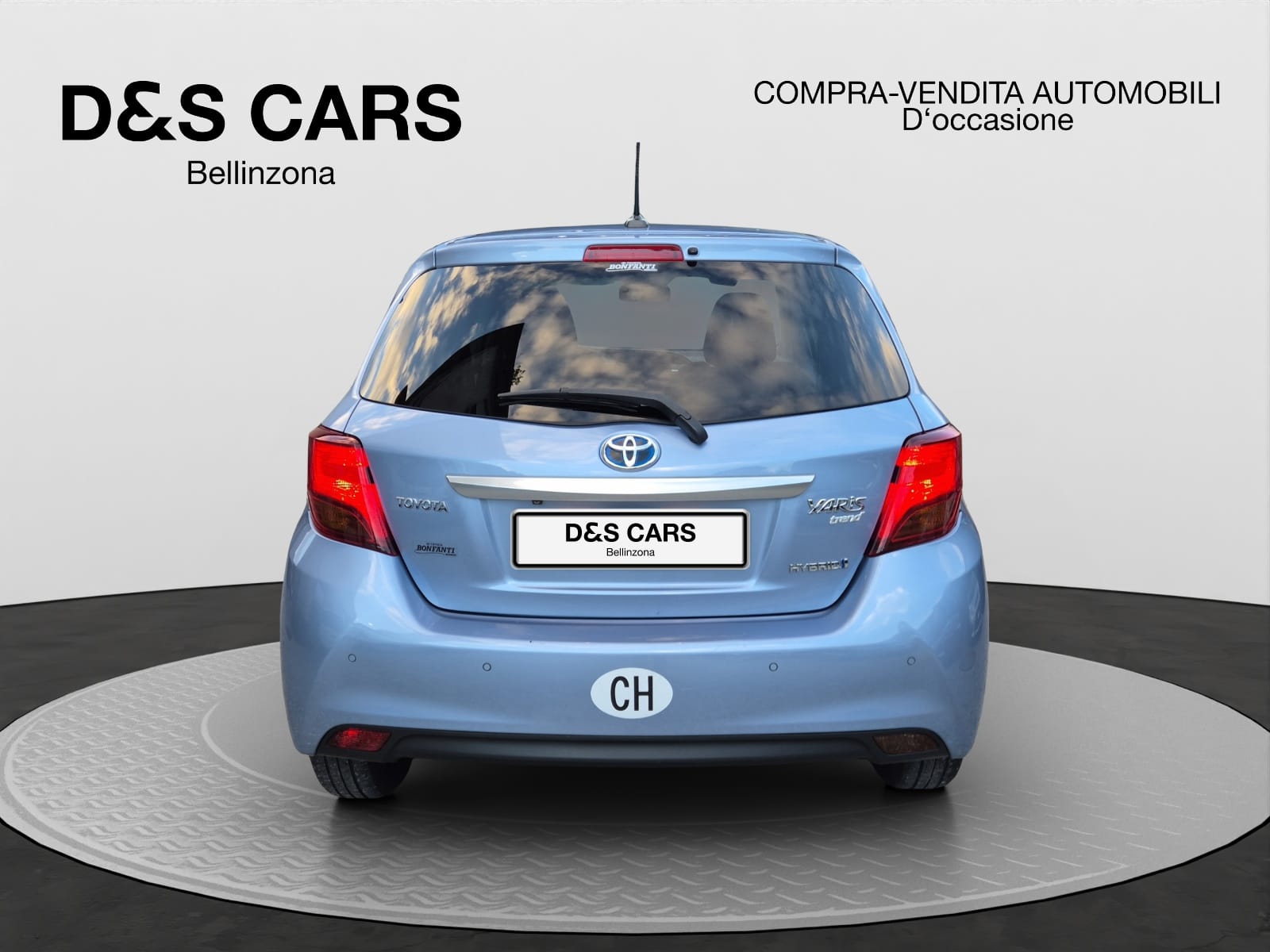 TOYOTA Yaris 1.5 VVT-i Hybrid Luna e-CVT-image-4