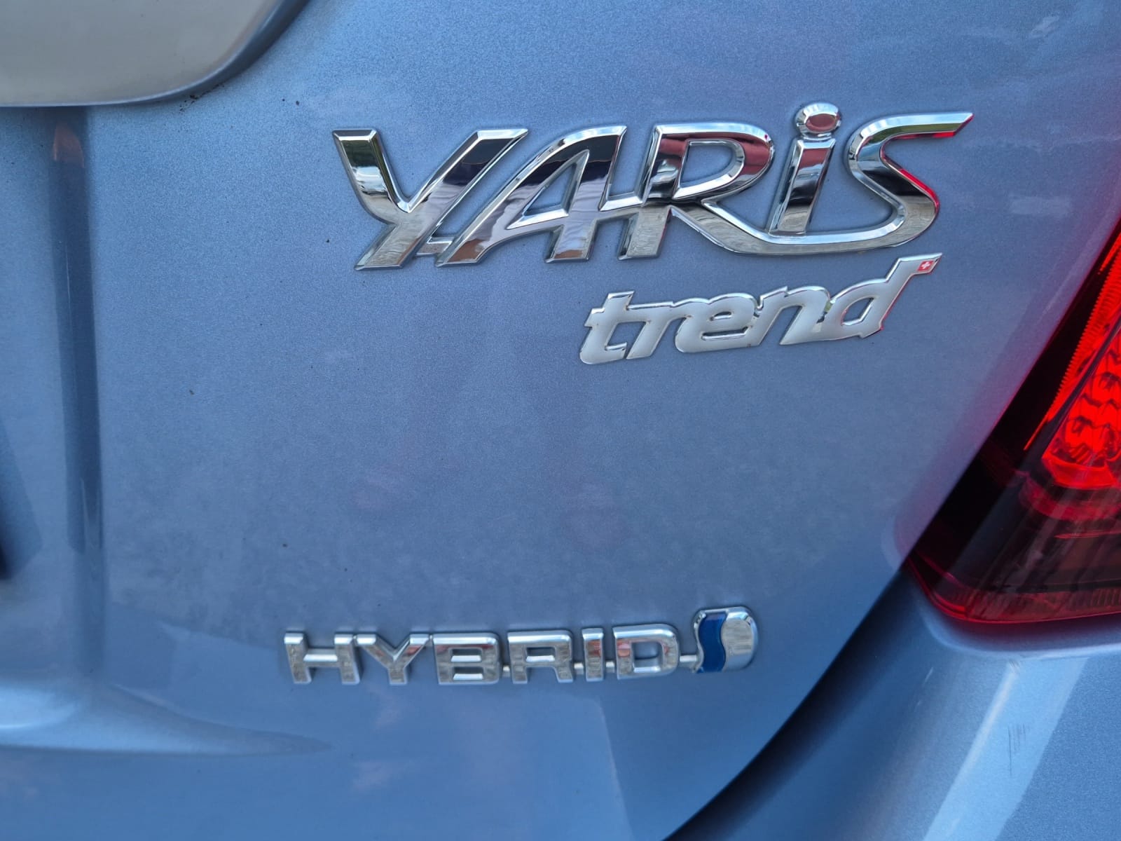 TOYOTA Yaris 1.5 VVT-i Hybrid Luna e-CVT-image-10