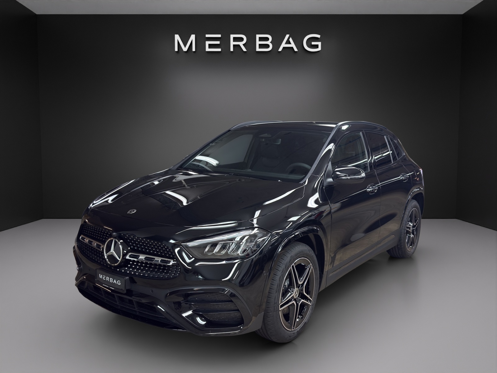 MERCEDES-BENZ GLA 200 Night Star