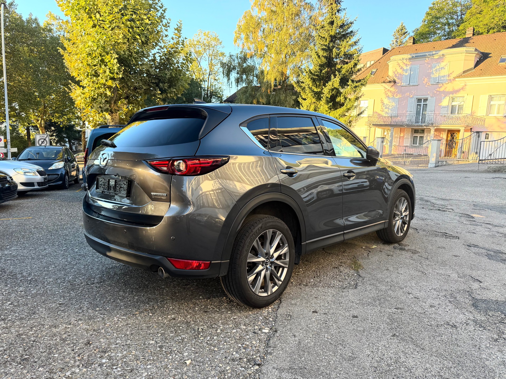 MAZDA CX-5 SKYACTIV-D 184 Revolution AWD Automat-image-5