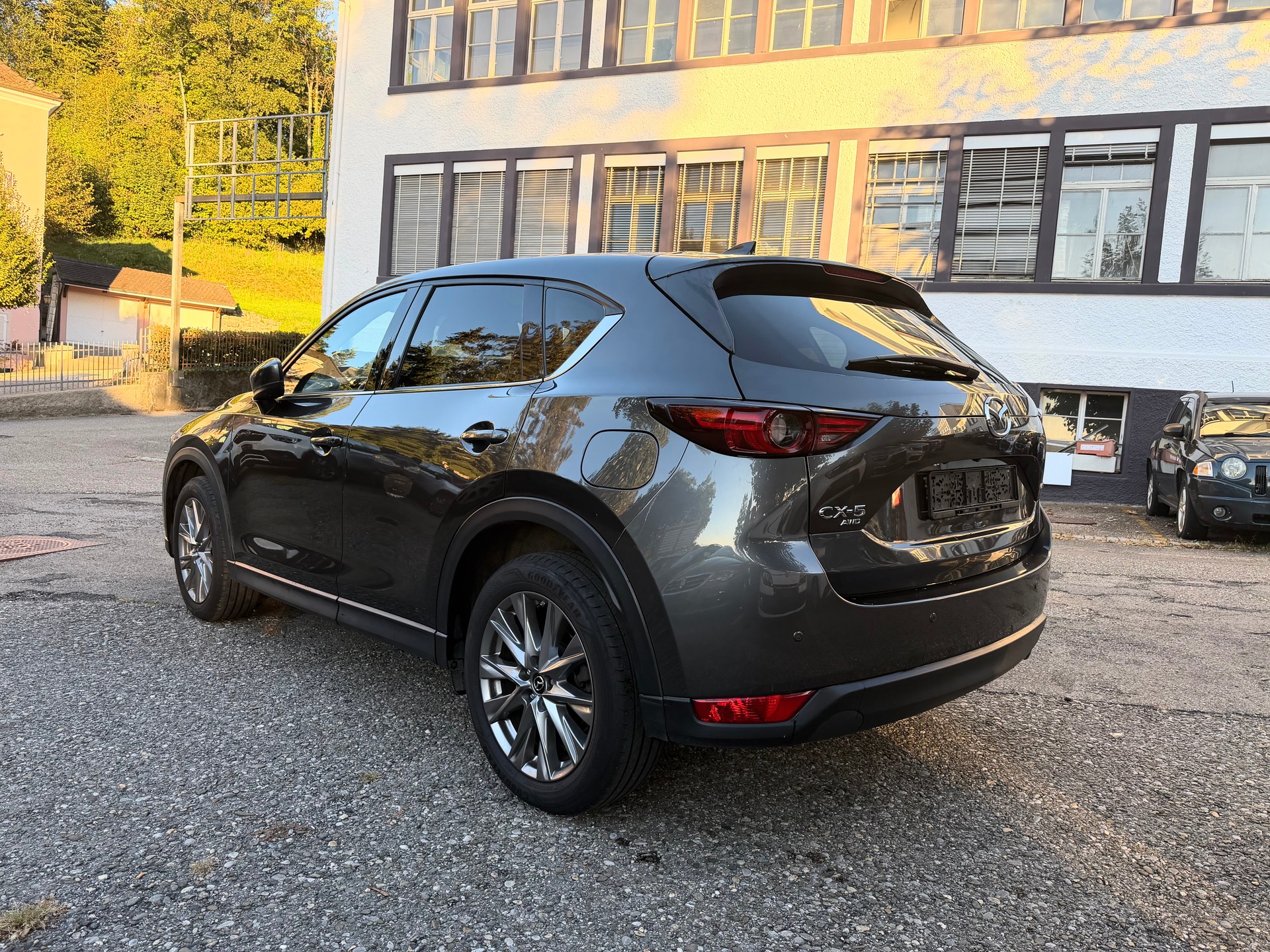 MAZDA CX-5 SKYACTIV-D 184 Revolution AWD Automat-image-3