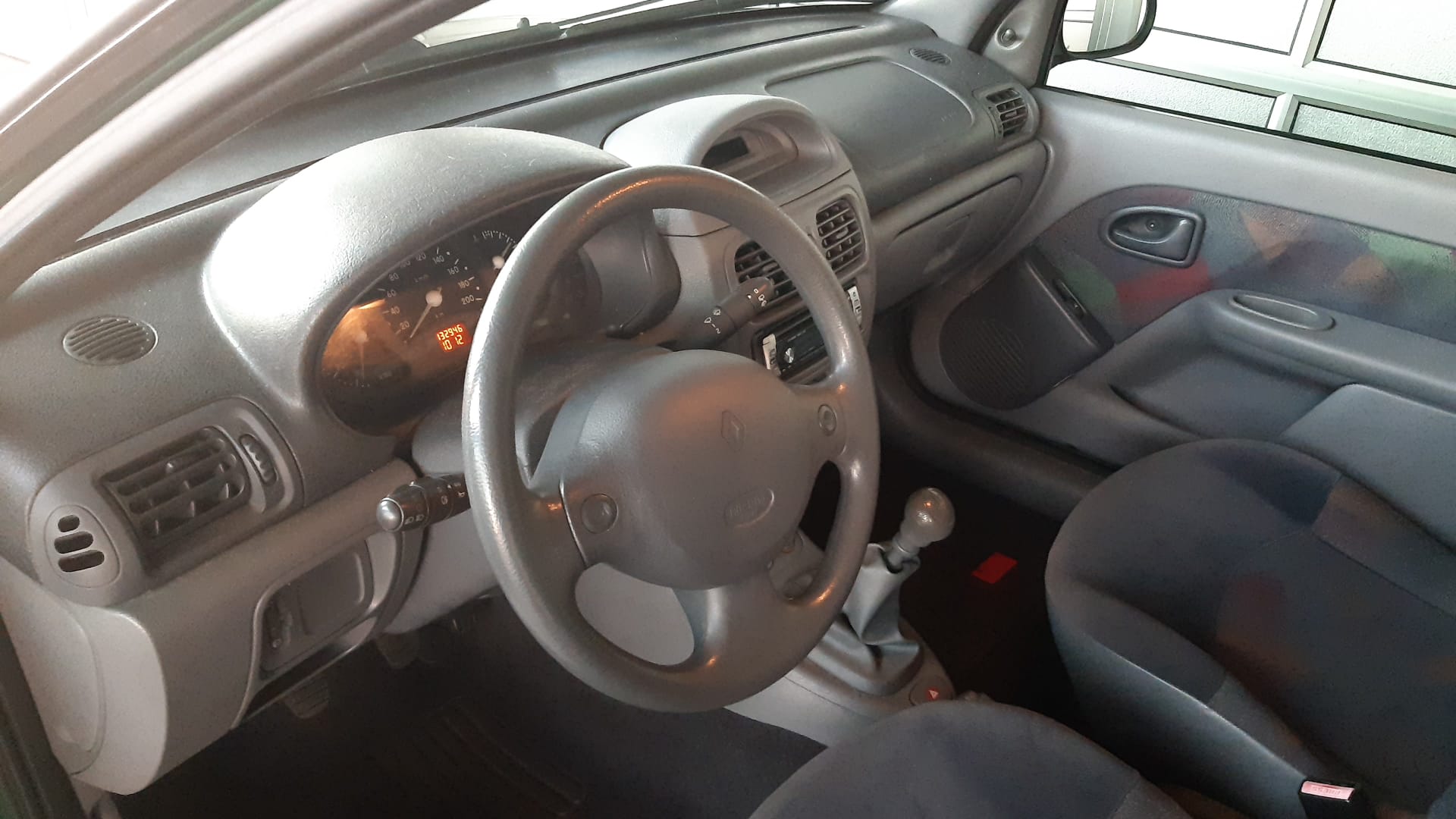 RENAULT Clio 1.2-image-10