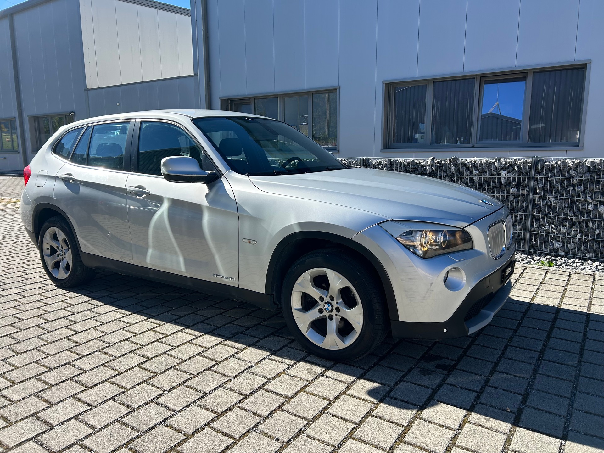 BMW X1 xDrive 23d Steptronic-image-1