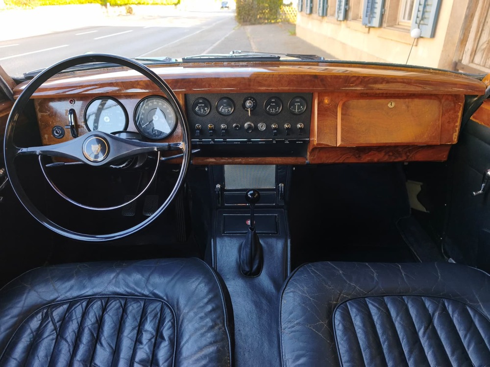JAGUAR Mk2 2.4-image-8