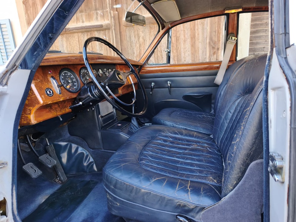JAGUAR Mk2 2.4-image-3