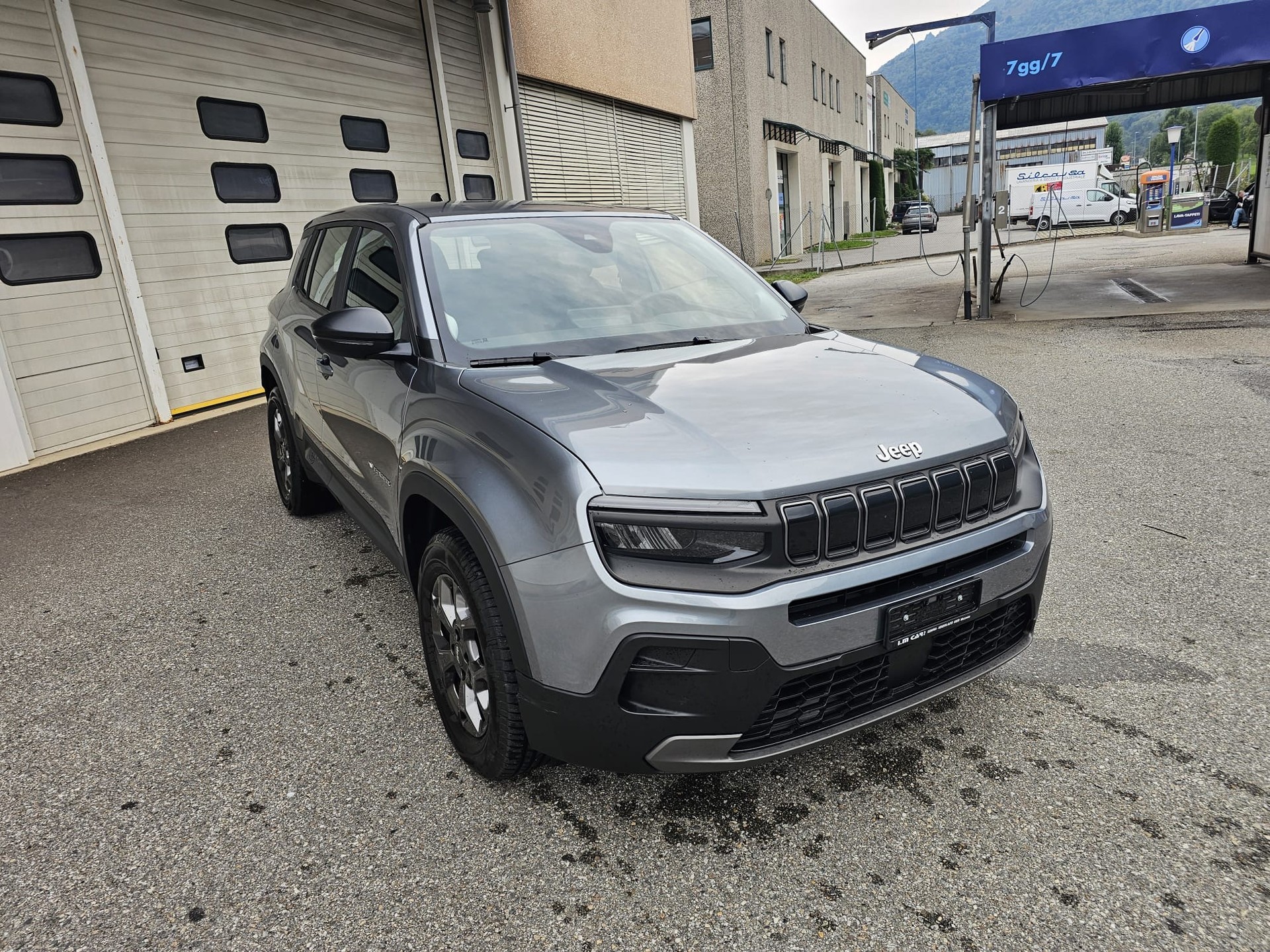 JEEP Avenger 1.2 Turbo MHEV Swiss Altitude-image-0