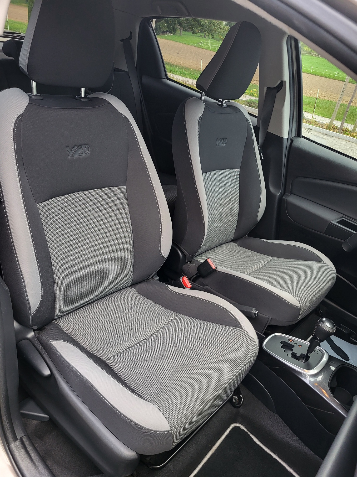 TOYOTA Yaris 1.5 Trend CVT-image-5