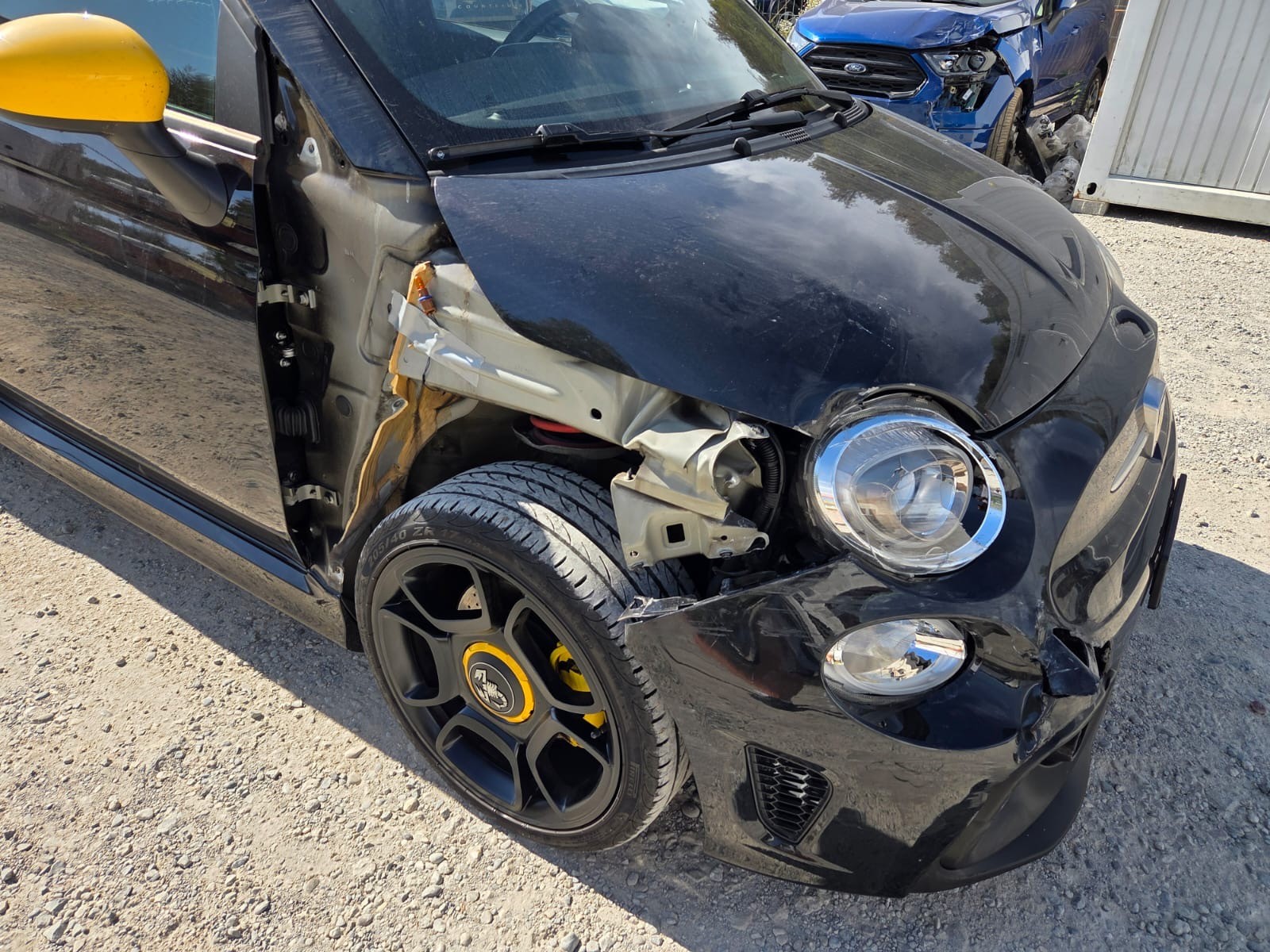 FIAT 595 1.4 16V Turbo Abarth Pista-image-3