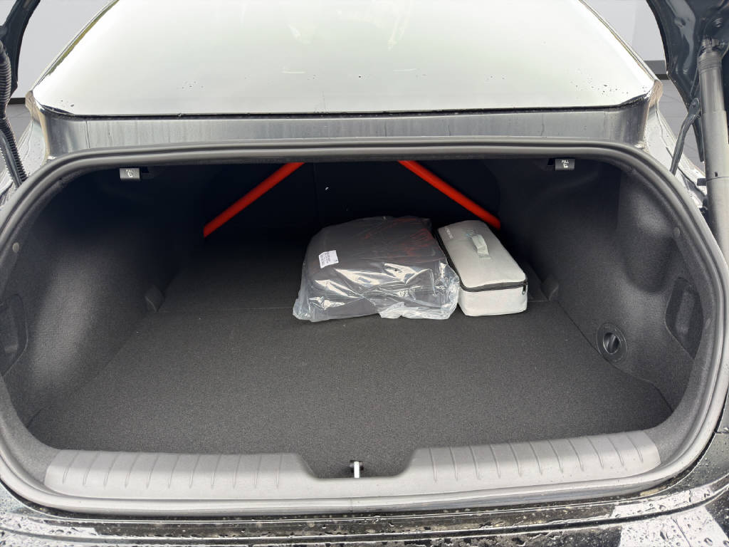 HYUNDAI Ioniq 6 N 84kWh Electric 4WD-image-8