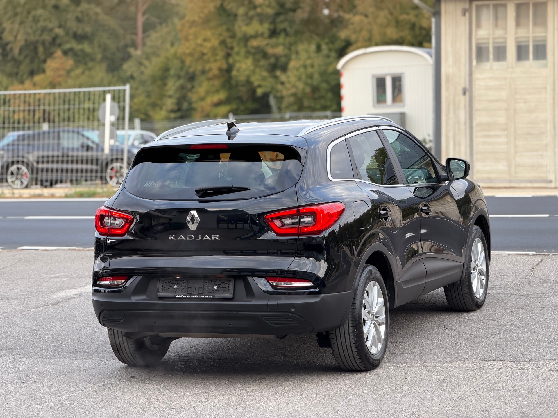RENAULT Kadjar 1.3 16V Turbo Business EDC-image-4