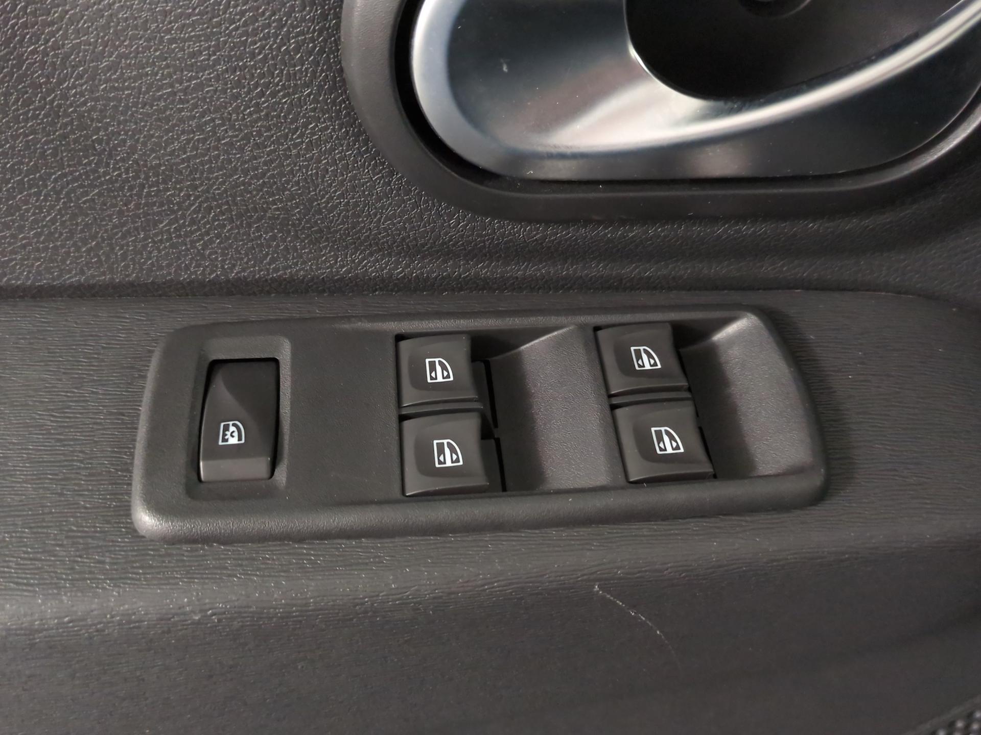 DACIA Lodgy TCE 130 Celebration 7PL-image-18