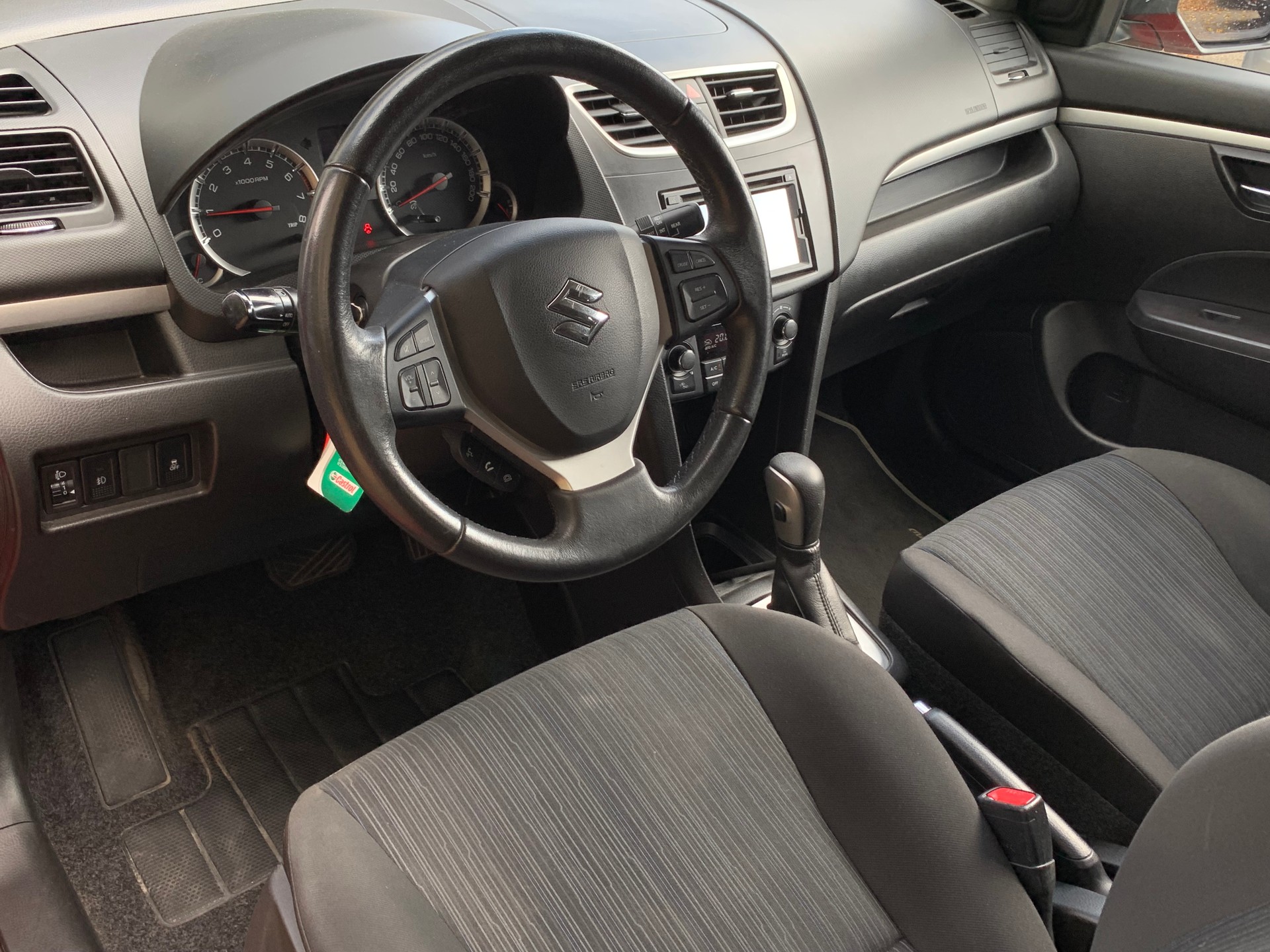 SUZUKI Swift 1.2i 16V Sergio Cellano Automatic-image-14