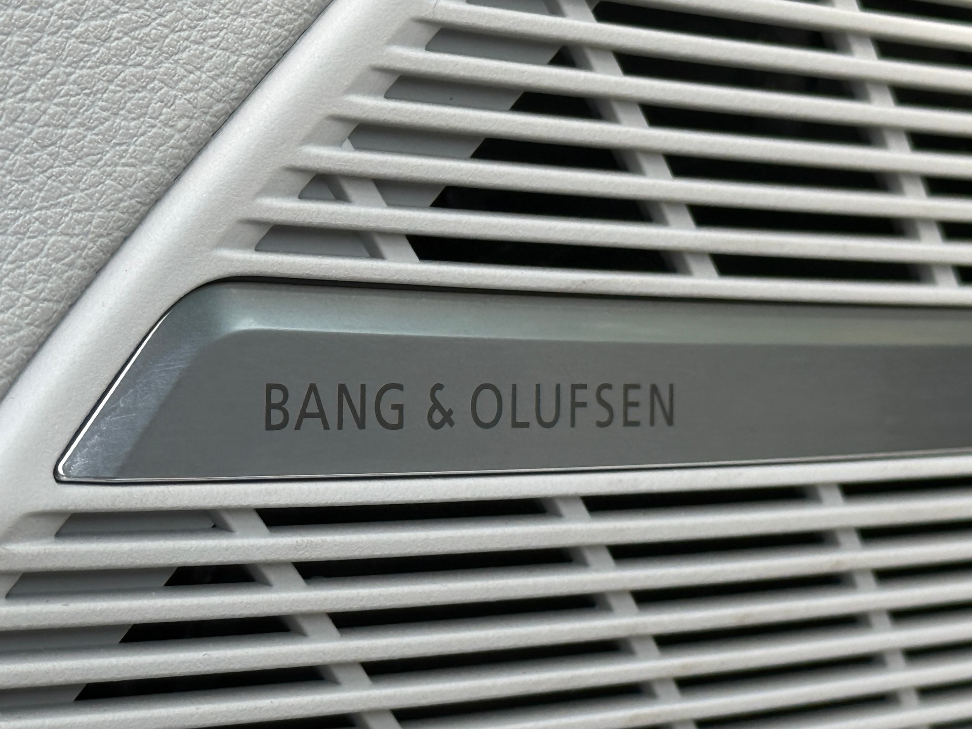 AUDI Q7 50 TDI quattro S Line tiptronic * 7-Plätzer *-image-23