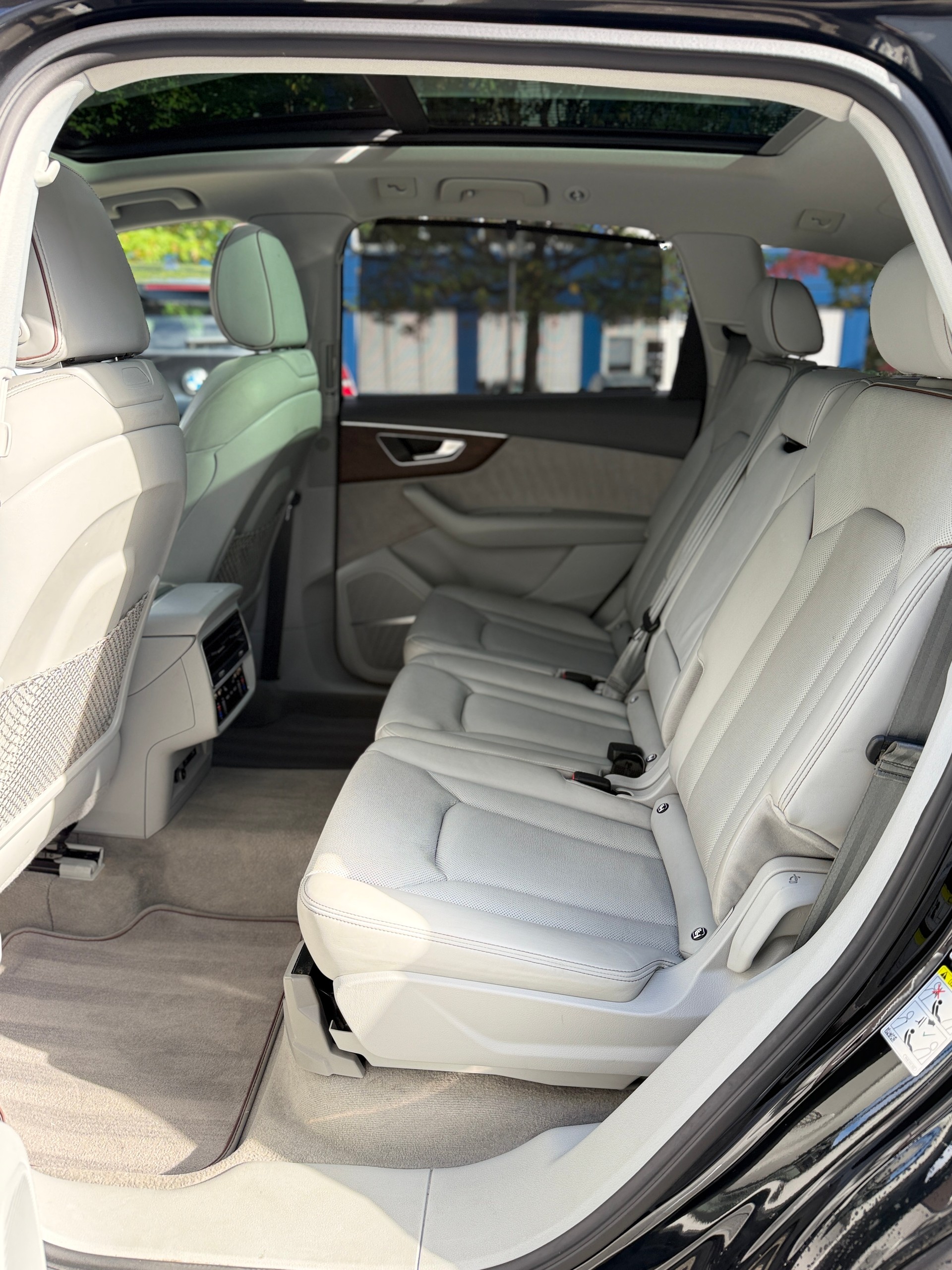 AUDI Q7 50 TDI quattro S Line tiptronic * 7-Plätzer *-image-10