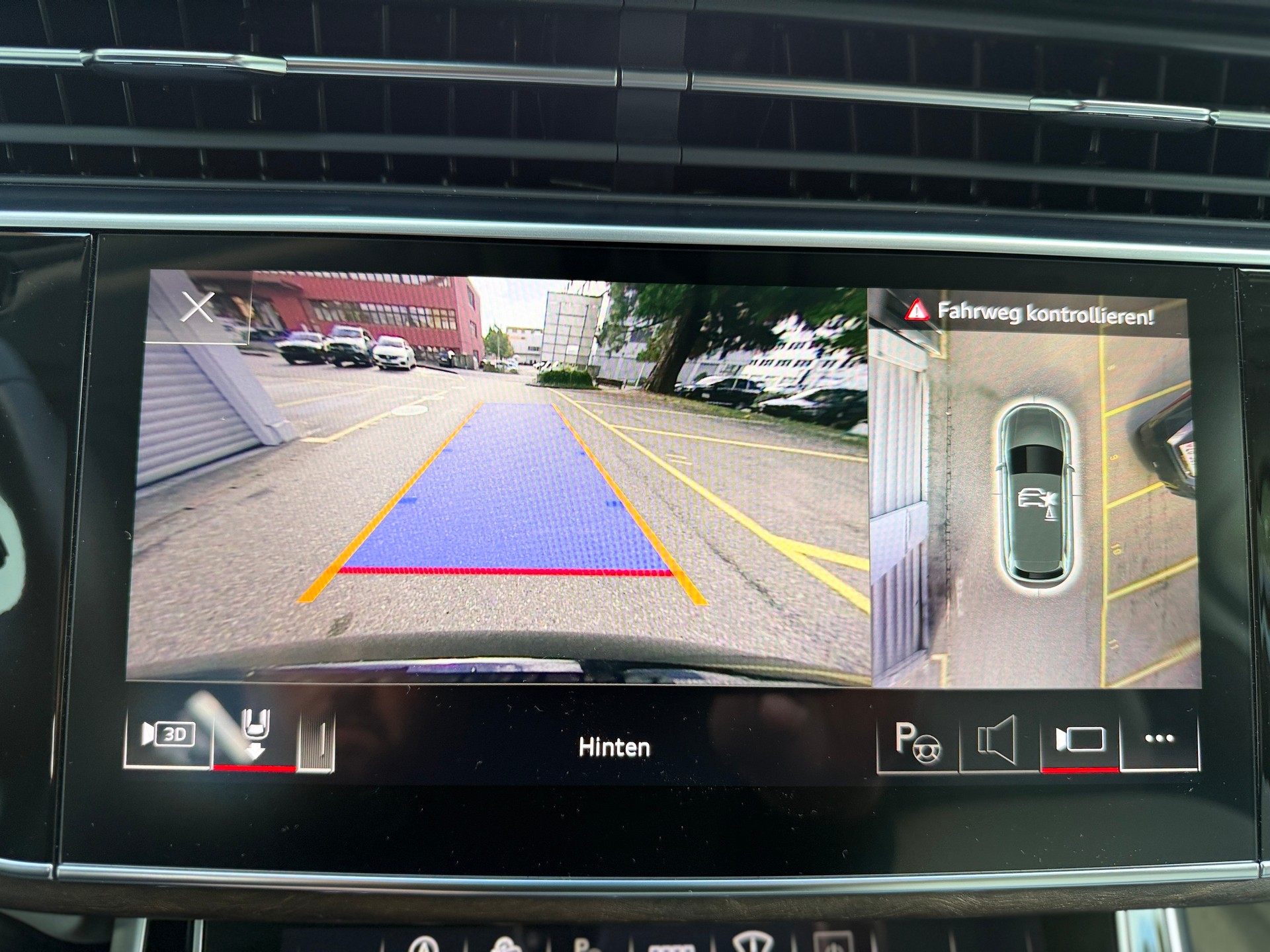 AUDI Q7 50 TDI quattro S Line tiptronic * 7-Plätzer *-image-19