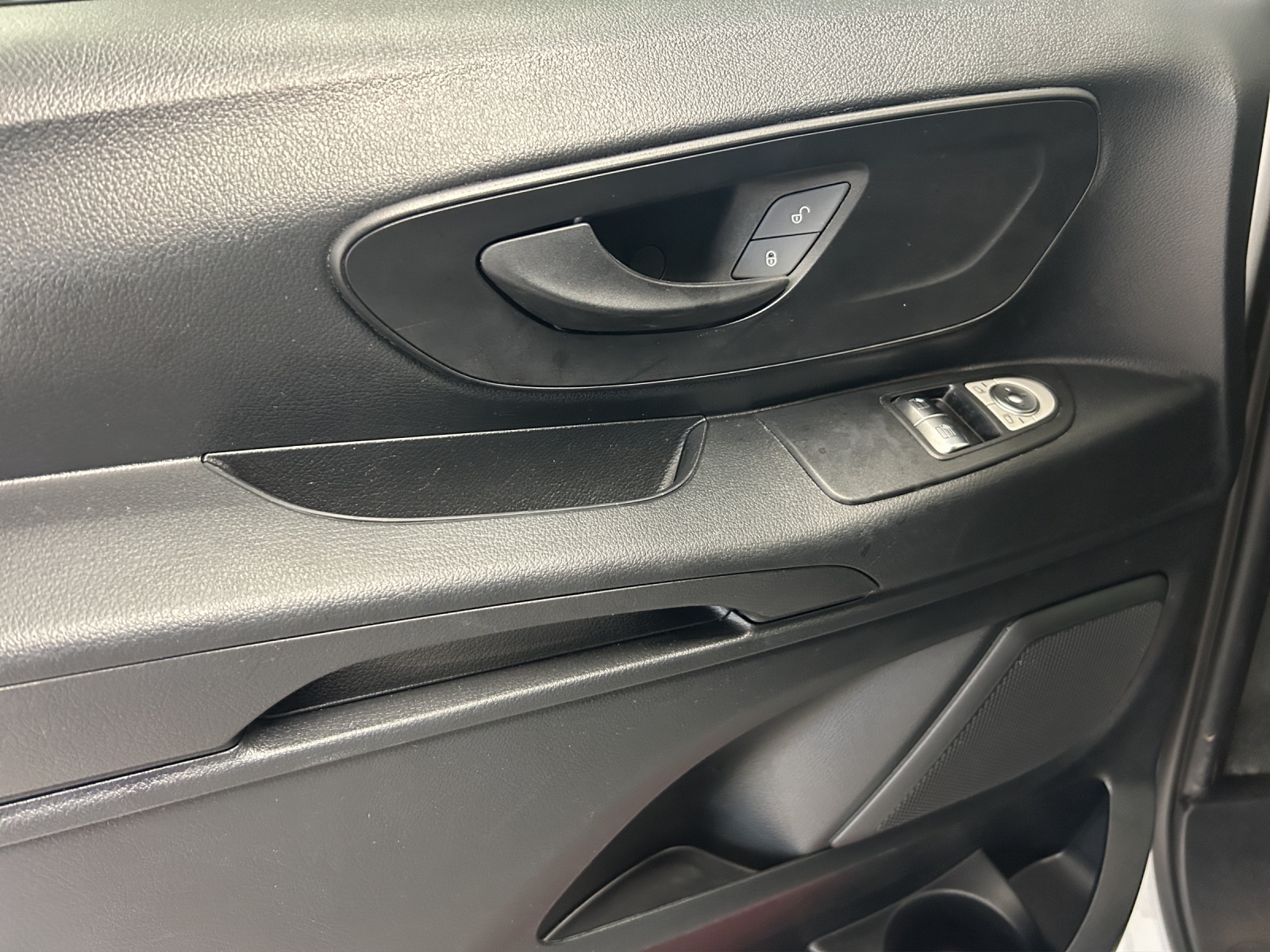 MERCEDES-BENZ Vito 114 CDI Lang 9G-Tronic Base-image-12
