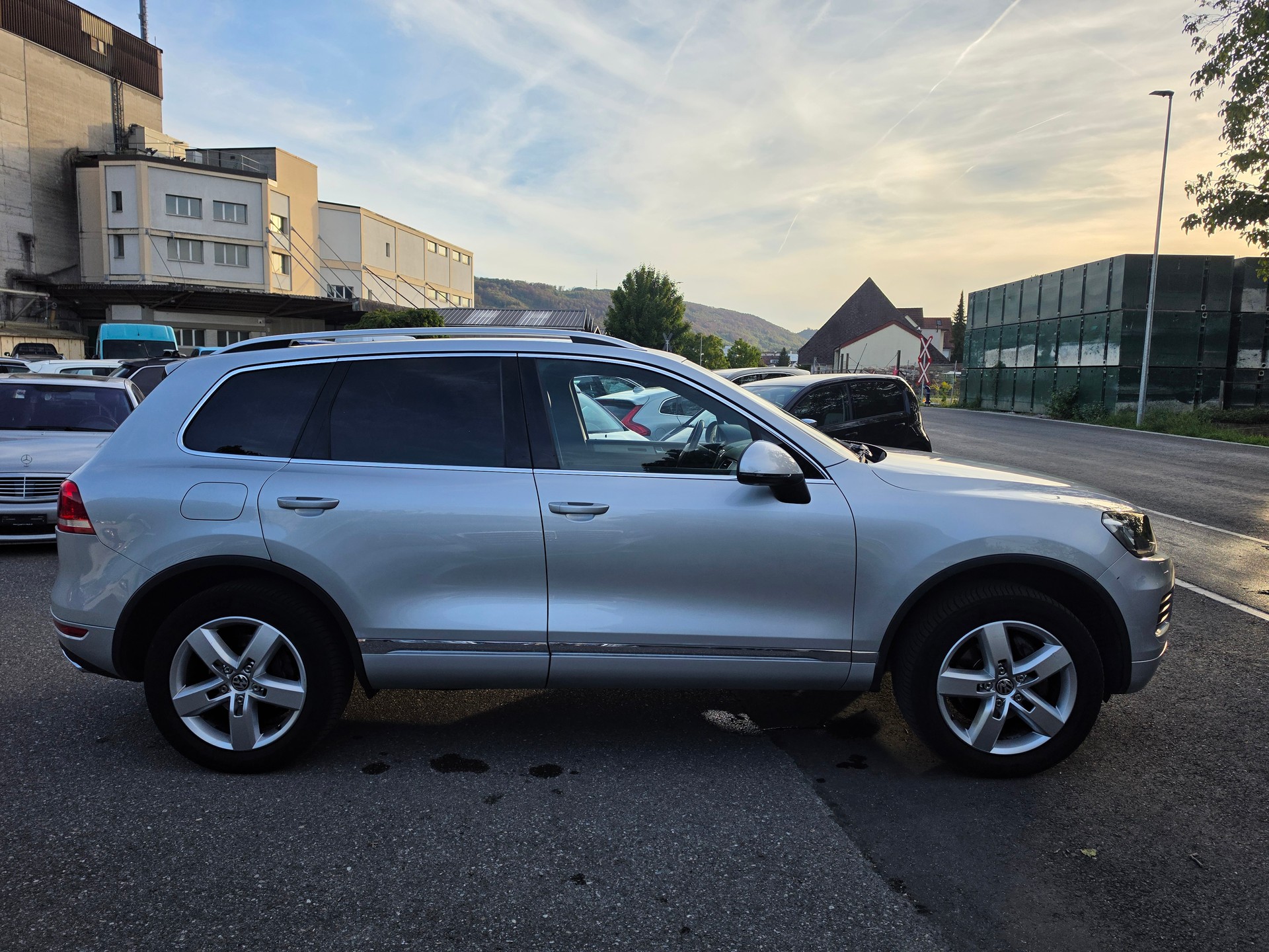 VW Touareg 3.0 TDI BlueMotion Technology Tiptronic-image-5