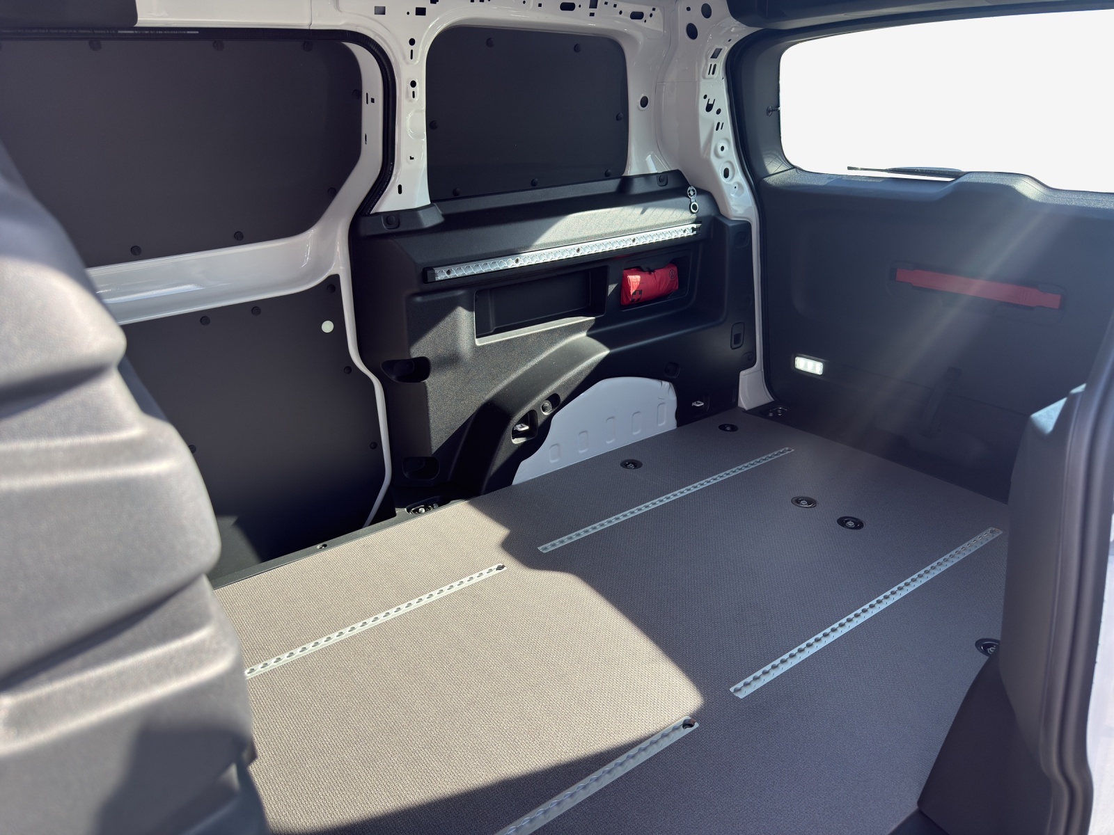 VW ID. Buzz Cargo Pro 4Motion-image-11