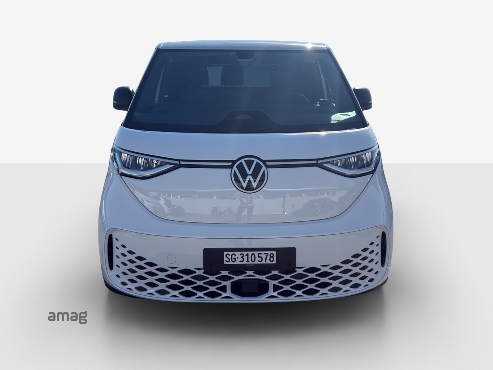 VW ID. Buzz Cargo Pro 4Motion-image-6