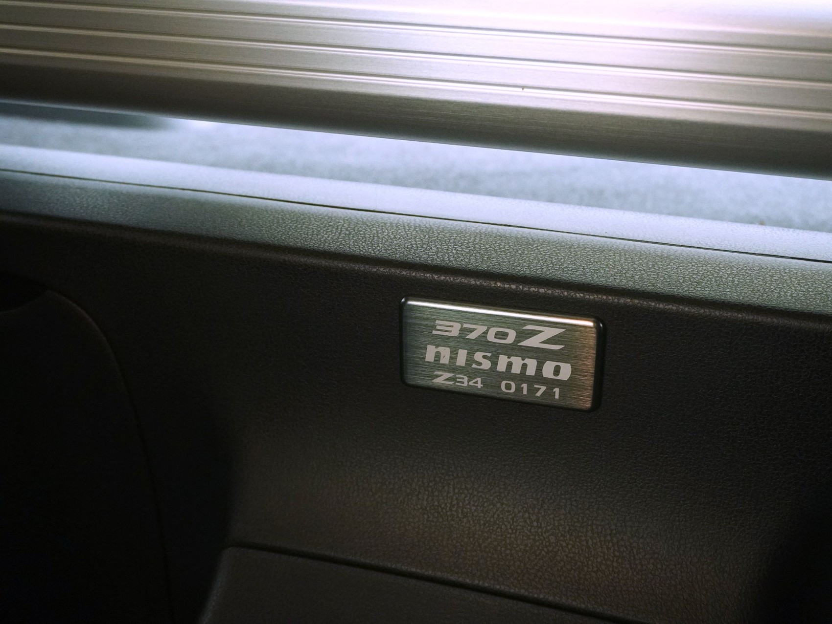 NISSAN 370 Z Coupé 3.7 V6 24V Nismo-image-17