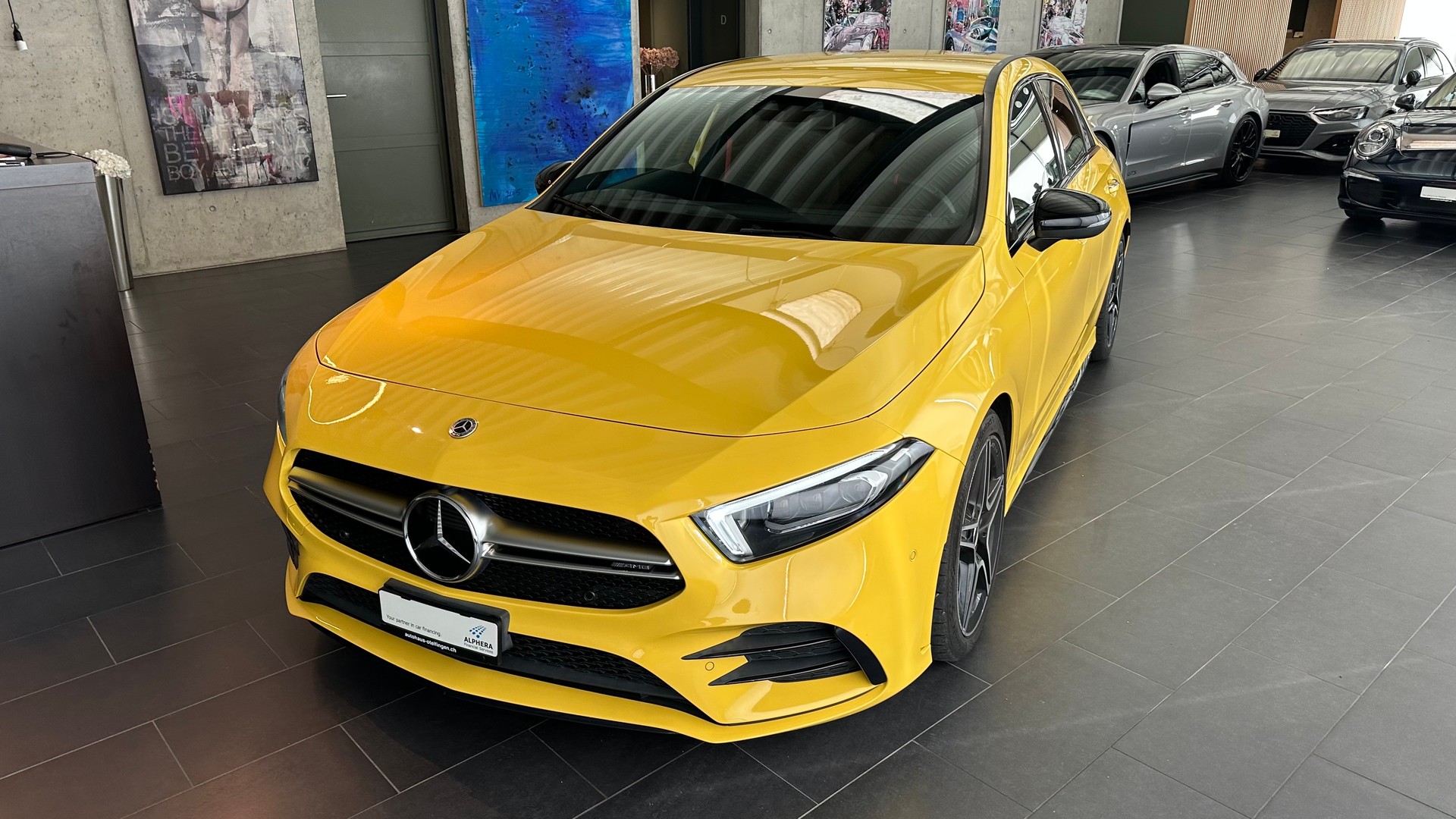 MERCEDES-BENZ A 35 AMG 4matic-image-6