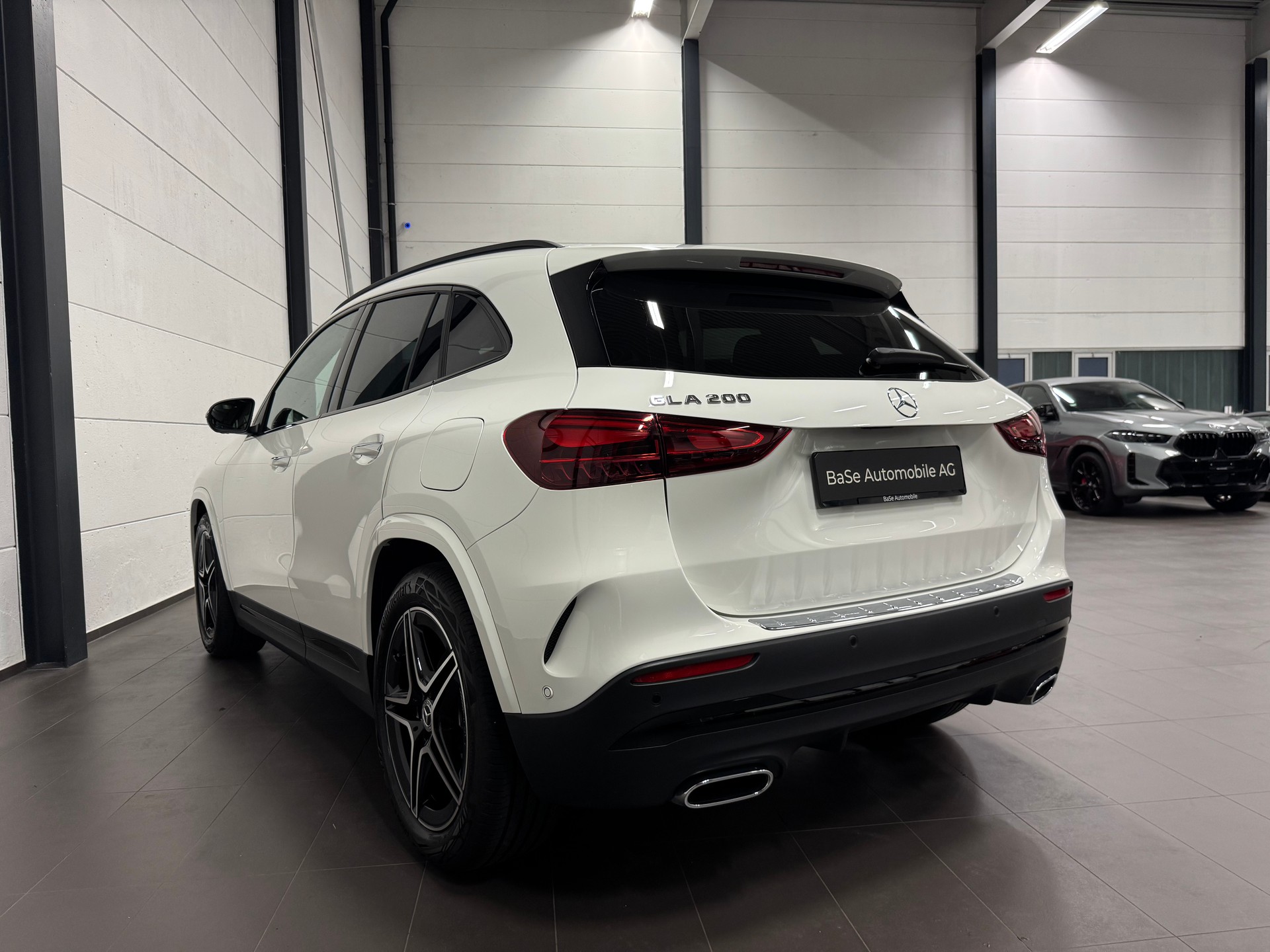 MERCEDES-BENZ GLA 200 7G-DCT AMG LINE-image-14