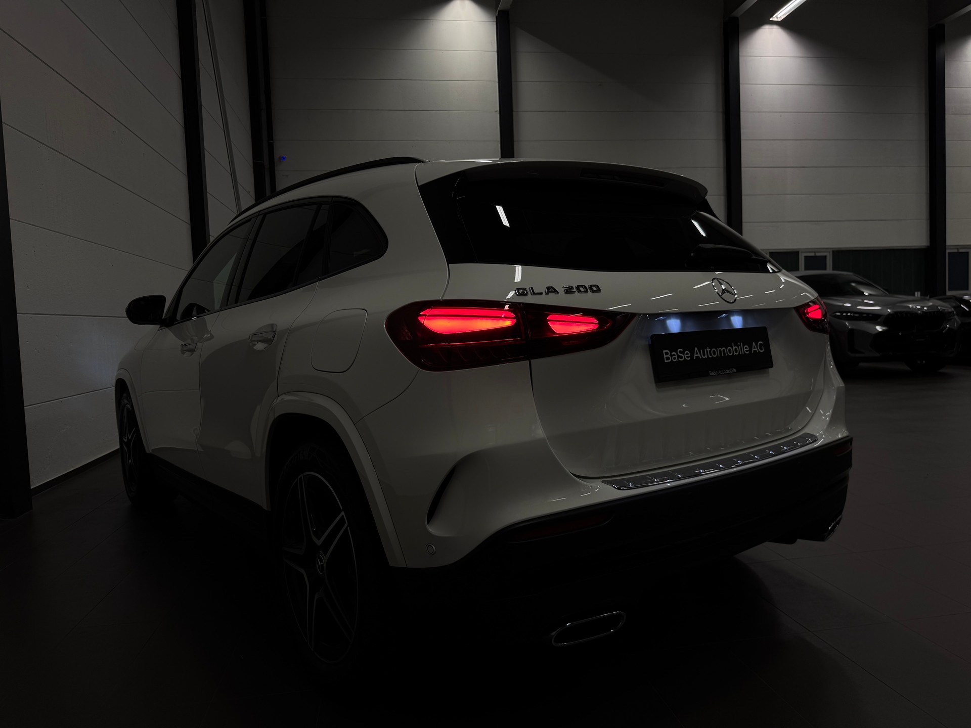 MERCEDES-BENZ GLA 200 7G-DCT AMG LINE-image-15