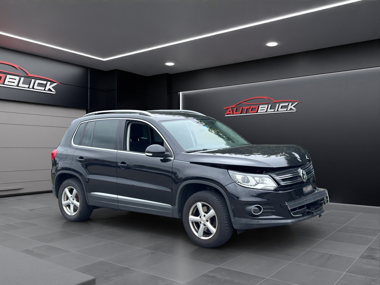 VW Tiguan 2.0 TDI Sport&Style 4Motion DSG-image-3