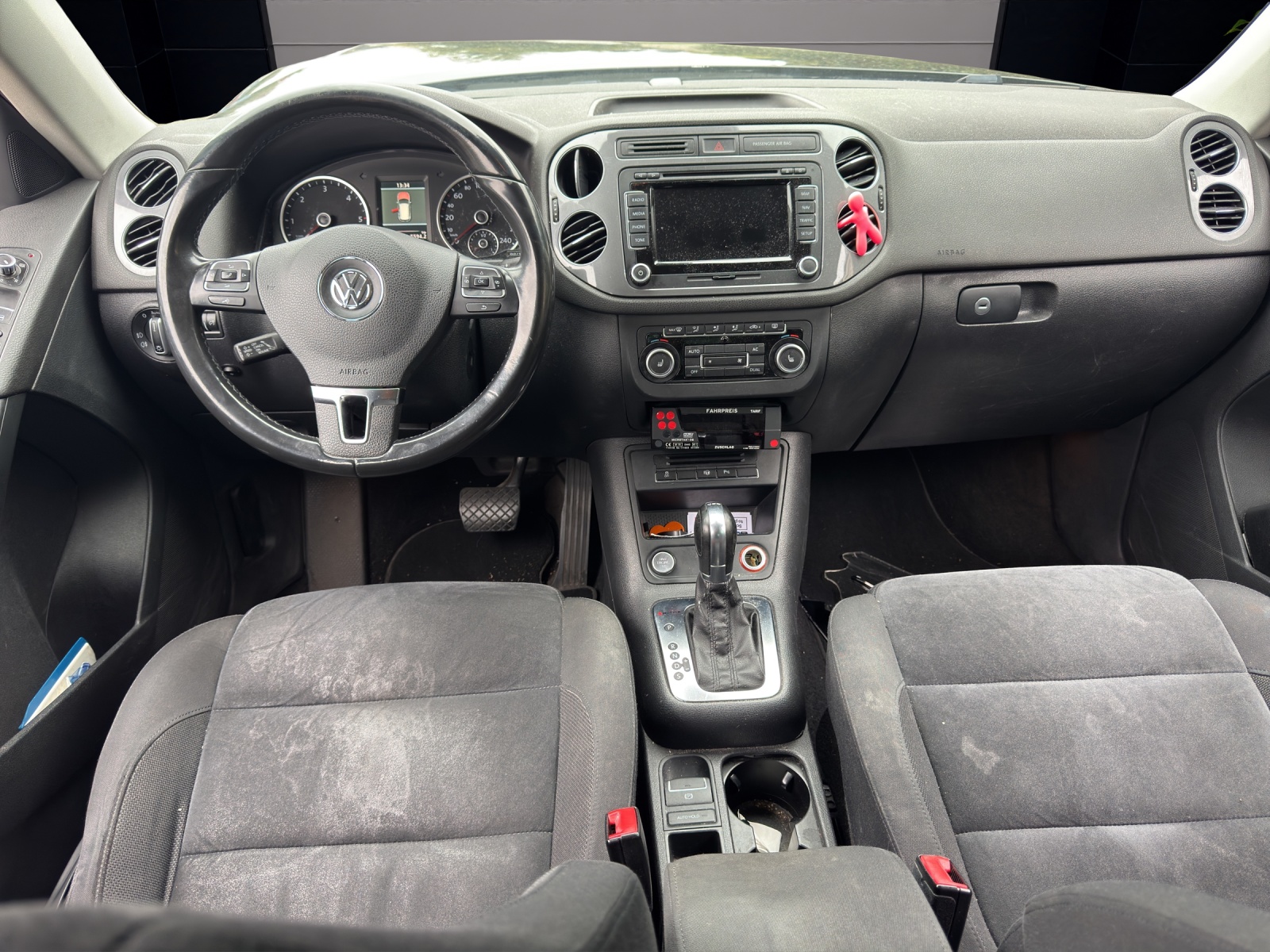 VW Tiguan 2.0 TDI Sport&Style 4Motion DSG-image-10