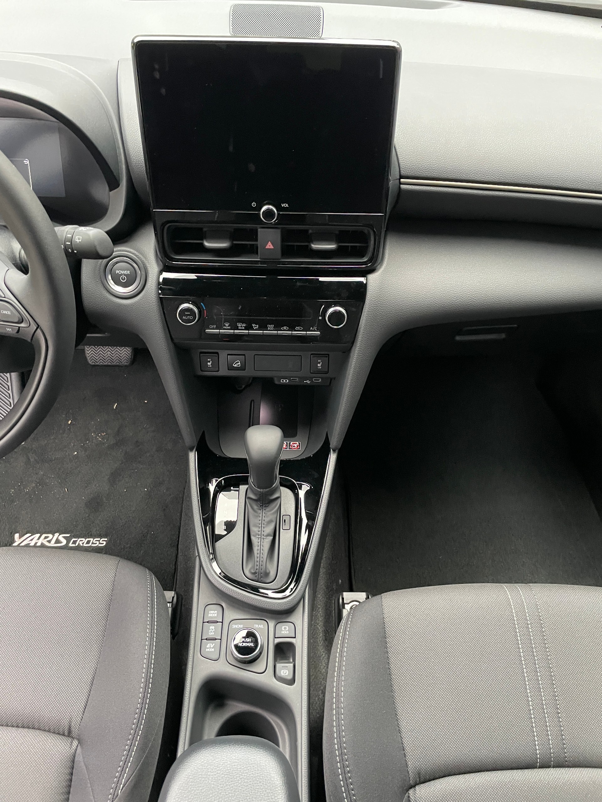 TOYOTA Yaris Cross 1.5 Trend AWDi e-CVT (MODELL 2027)-image-18