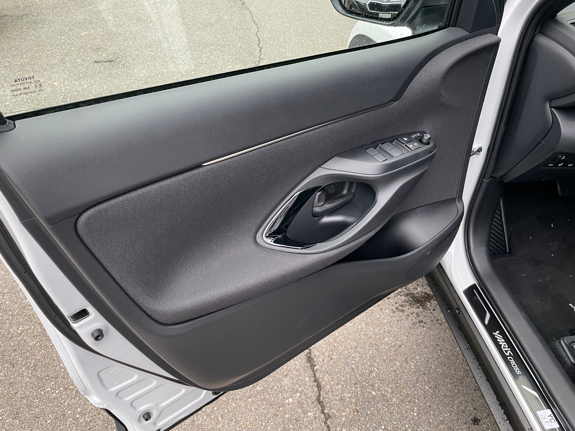 TOYOTA Yaris Cross 1.5 Trend AWDi e-CVT (MODELL 2027)-image-9
