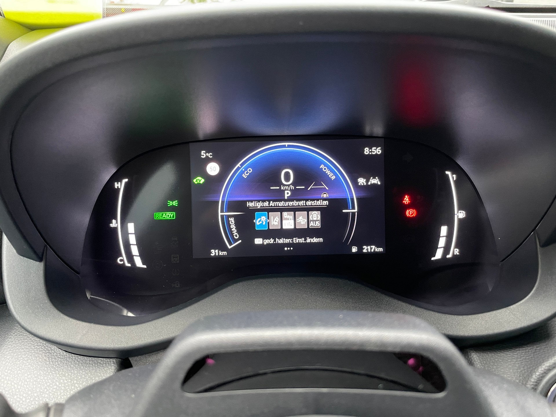 TOYOTA Yaris Cross 1.5 Trend AWDi e-CVT (MODELL 2027)-image-28