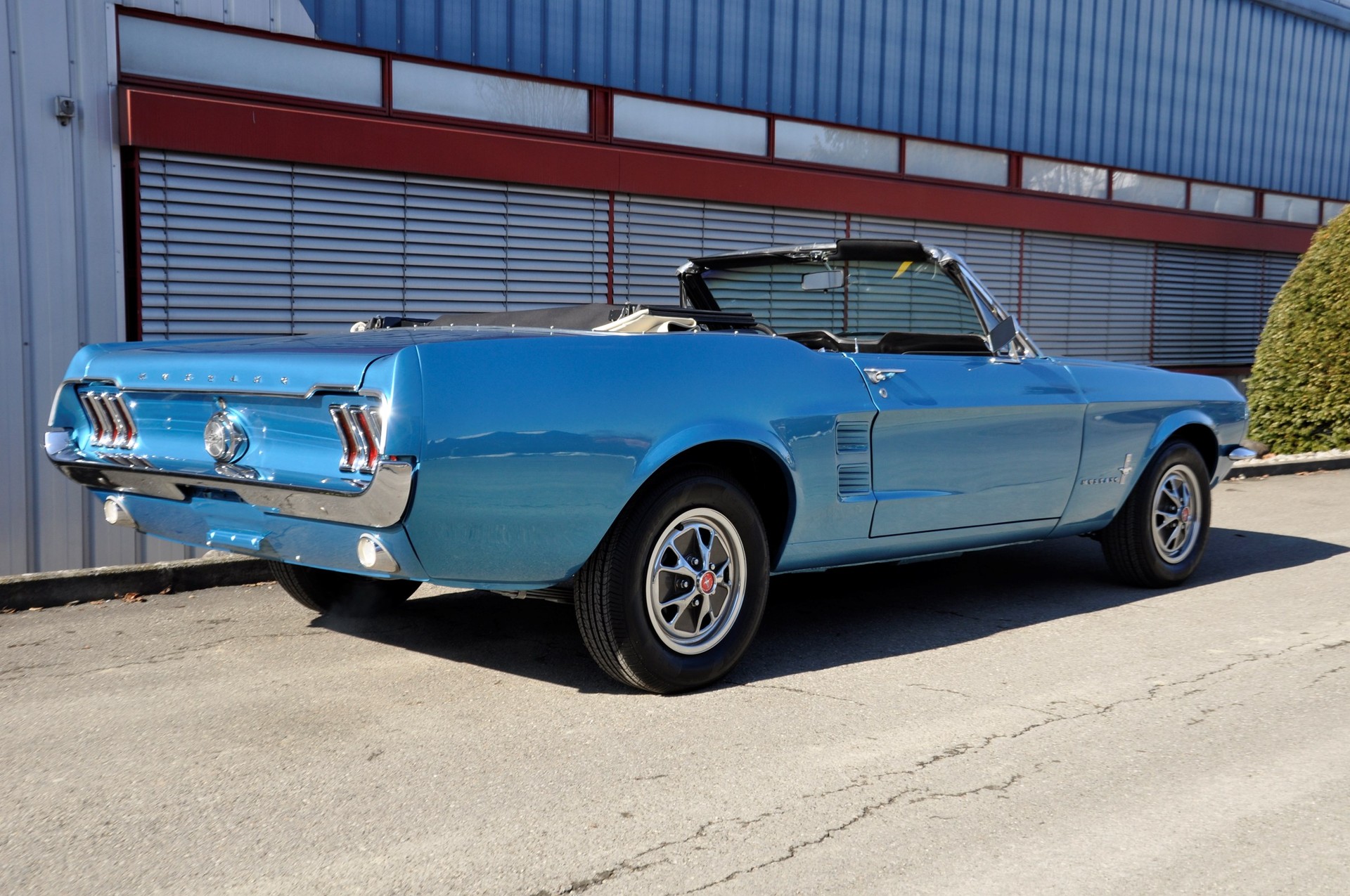 FORD MUSTANG 4,7L-image-7