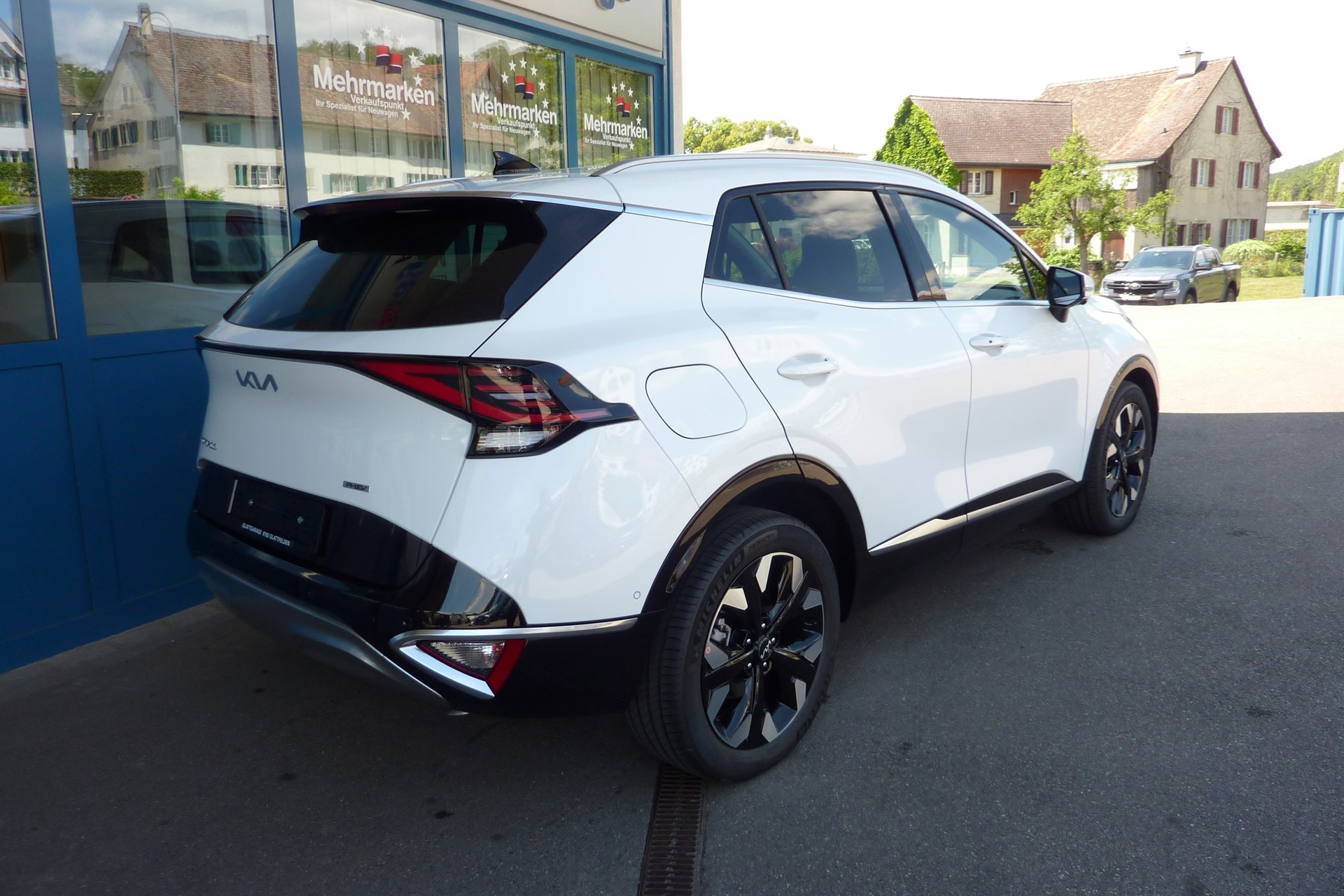 KIA Sportage 1.6T-GDi PHEV Power Edition 4x4 A-image-2