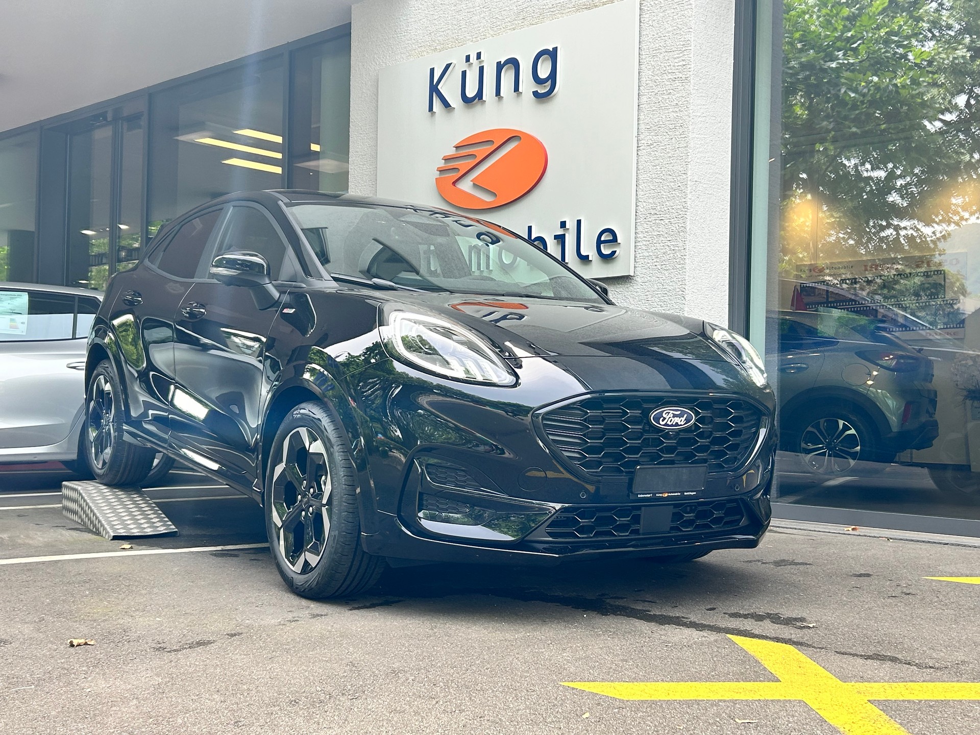 FORD Puma 1.0 MHEV ST-Line X Automat-image-1