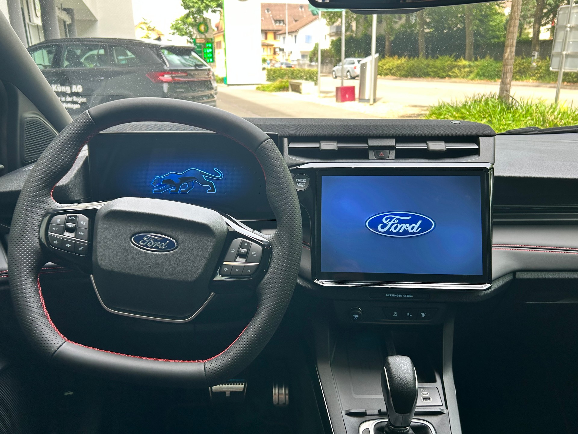 FORD Puma 1.0 MHEV ST-Line X Automat-image-9