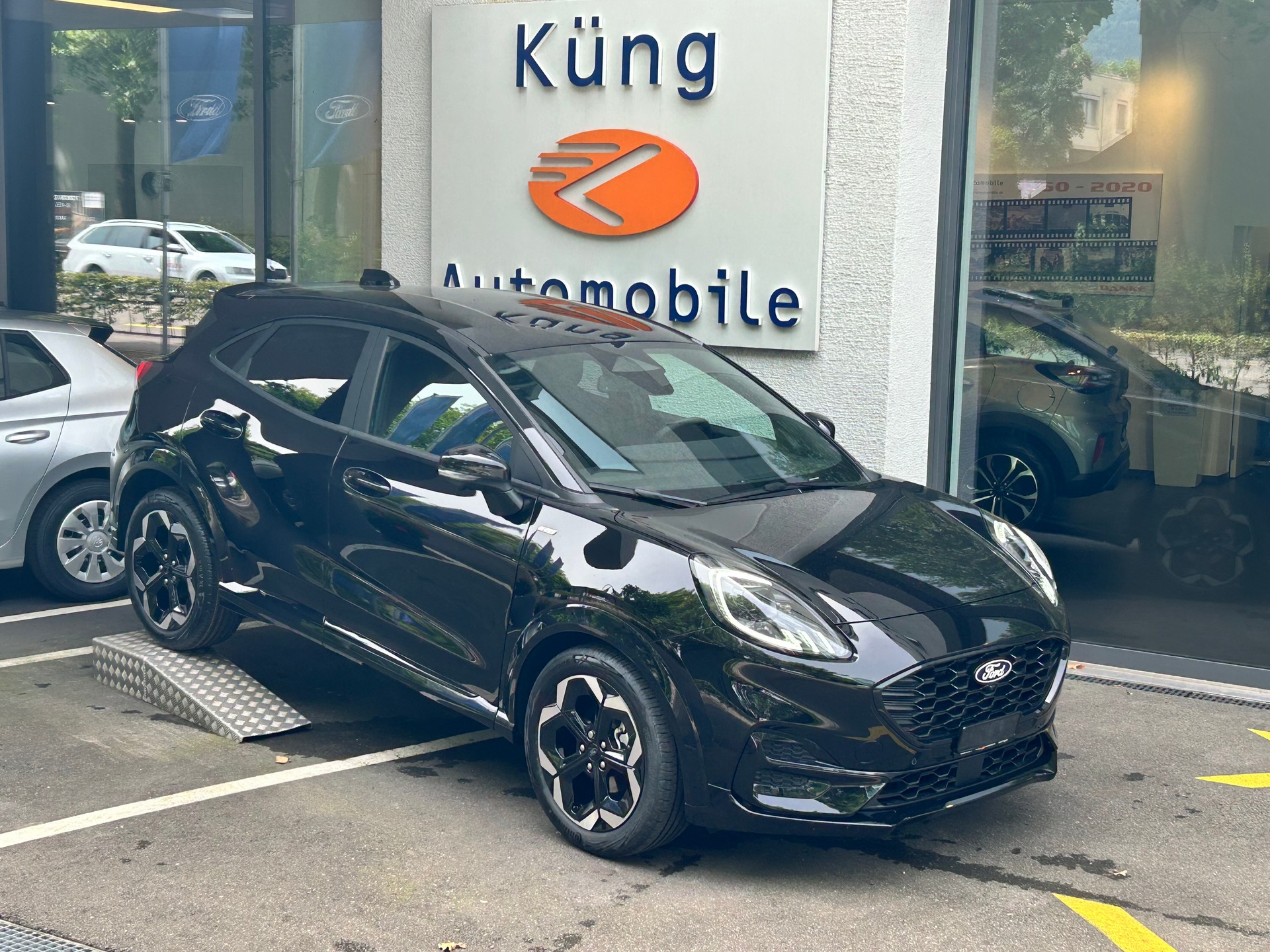 FORD Puma 1.0 MHEV ST-Line X Automat-image-0