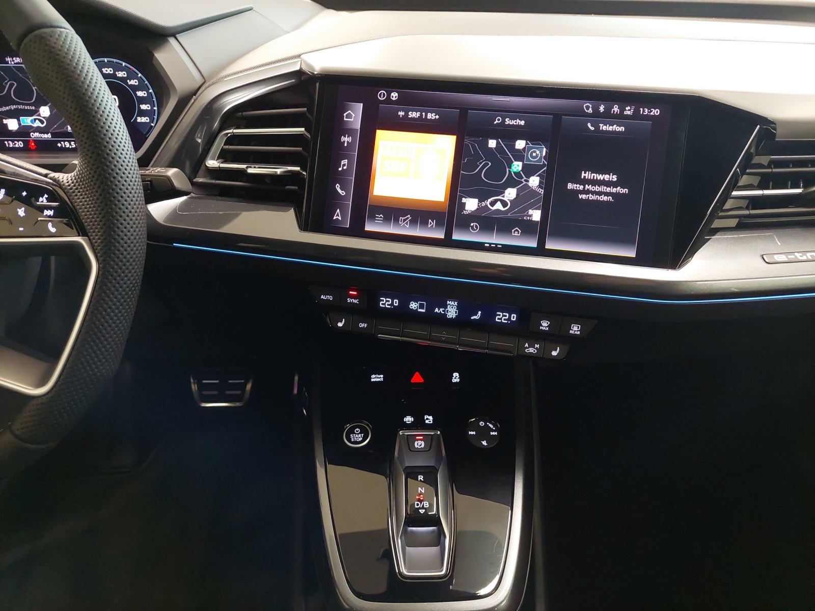 AUDI Q4 e-tron 55 quattro-image-11