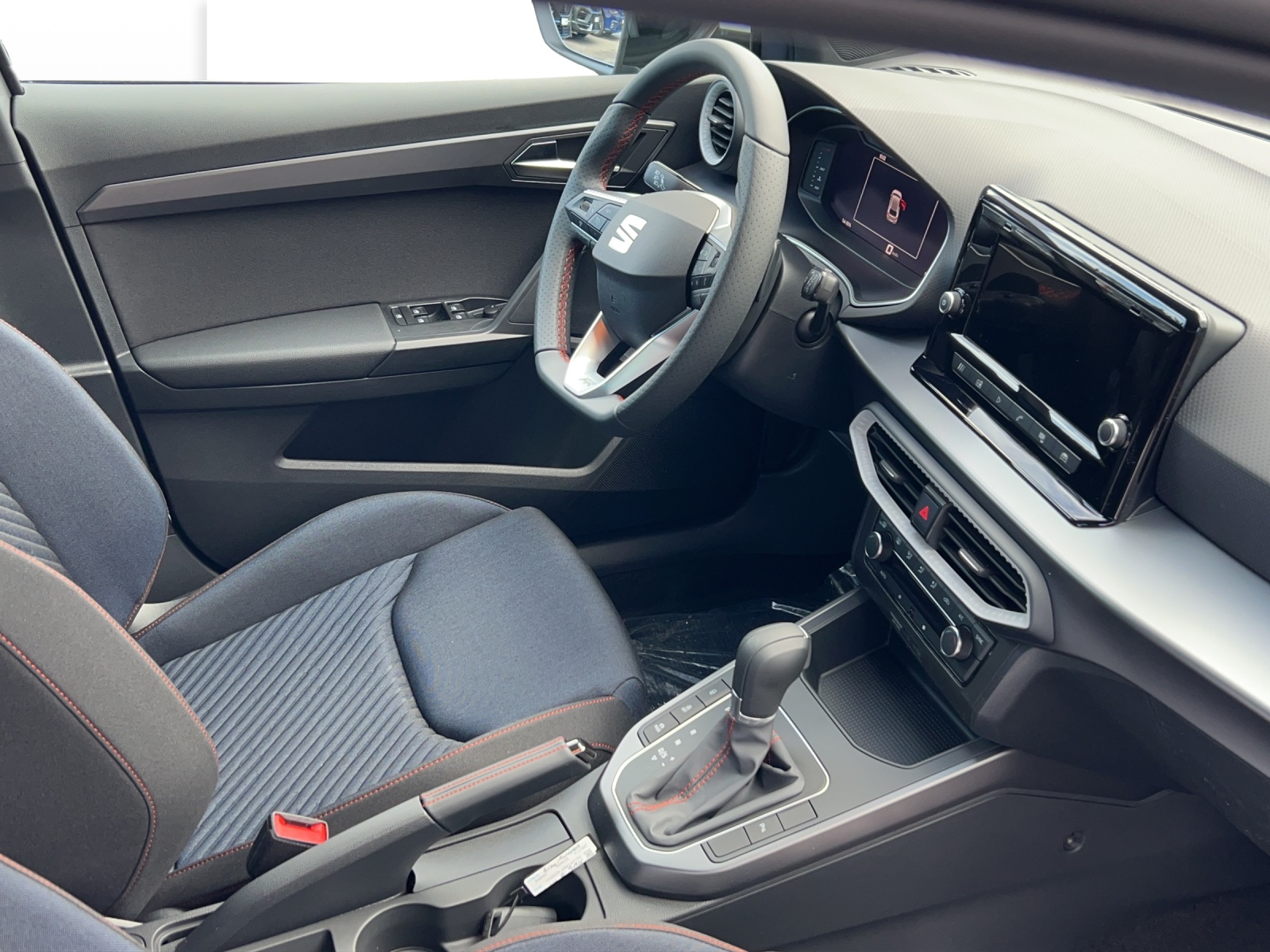 SEAT Ibiza 1.0 EcoTSI Move FR DSG-image-6
